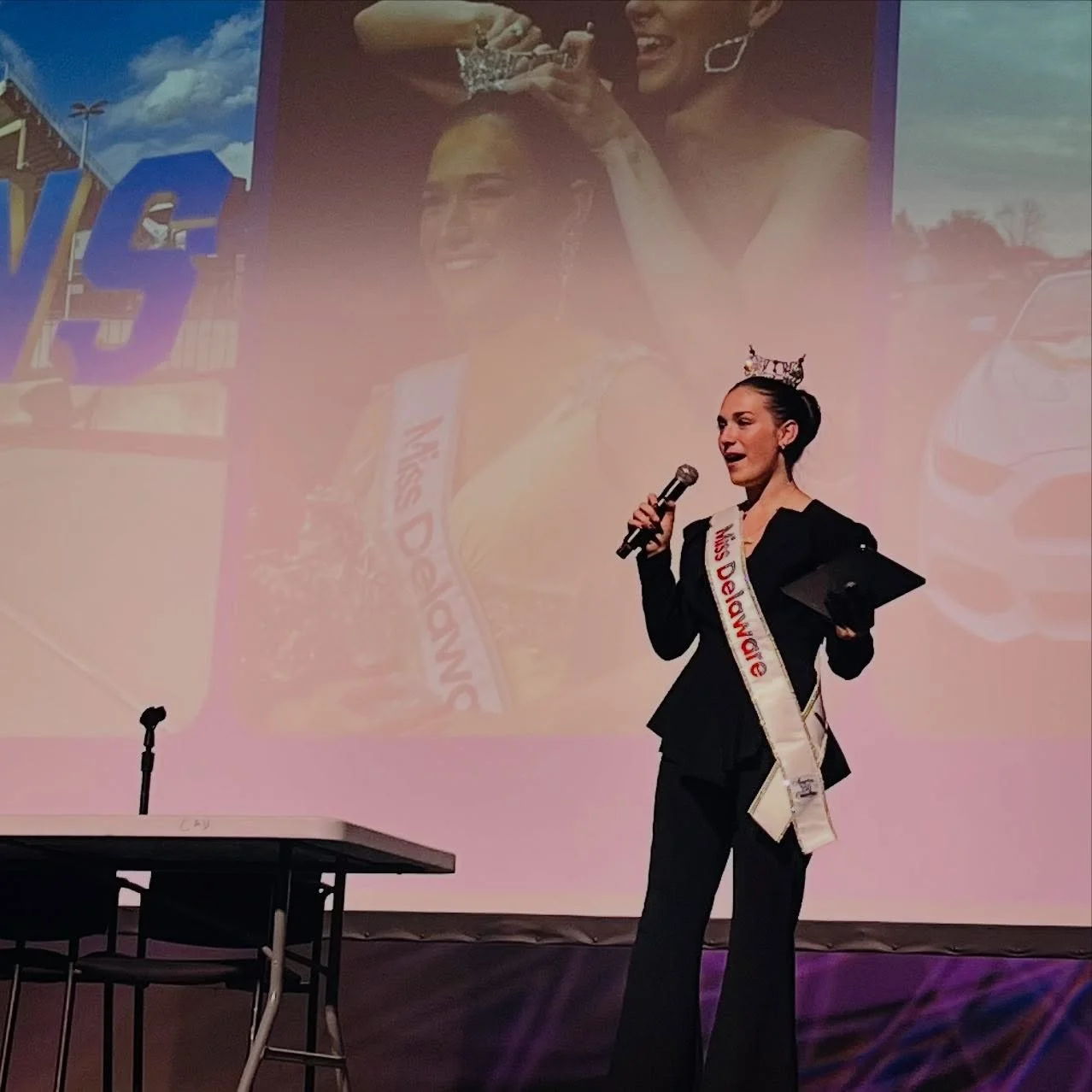 ✨ Service ✨ 

For each title holder in the Miss America organization the service point of the crown looks a little different. We each choose a cause close to our hearts that we spend our year of service advocating for. However, we are all united in o