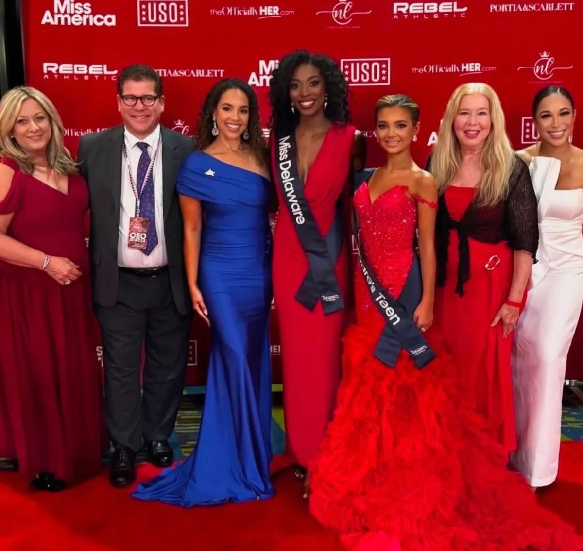 Some scenes from the Stars, Stripes and Spirit of Miss America gala, celebrating America's 250th anniversary and the MAO's partnership with @theuso ❤️🤍💙

#missamerica #americanicon #america250 #theresheis #tributeto250