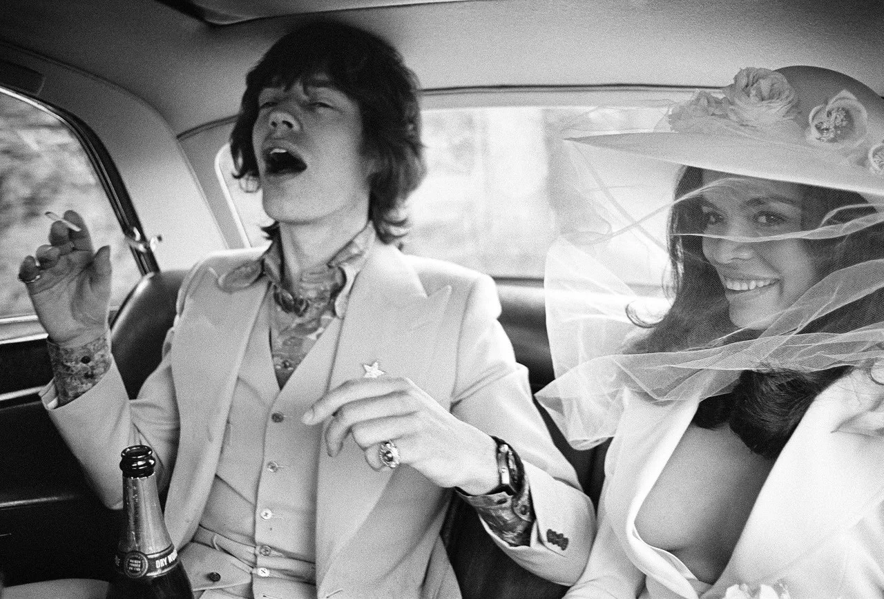 Mic and Bianca Jagger