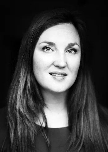 Internationale top-mediator Fleur Ravensbergen deelt de grootste lessen uit haar 007-achtige mediation carrière.