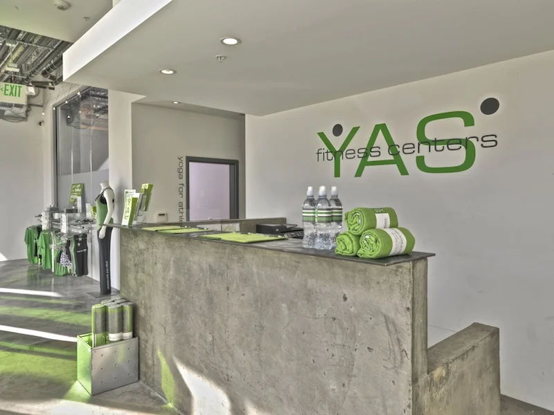 Front Office_tonemapped.small.jpg