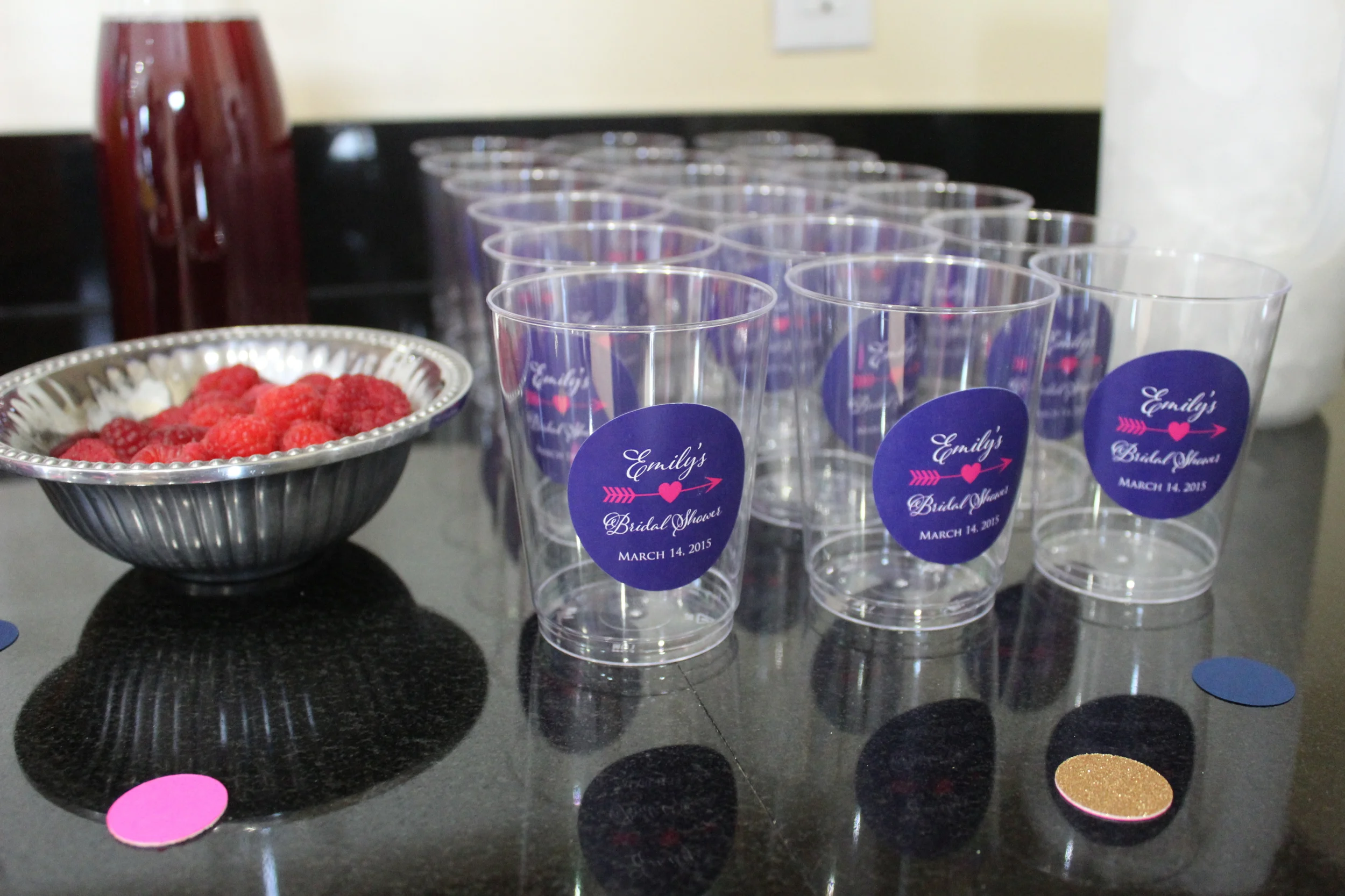 Close-up of the glasses! 
