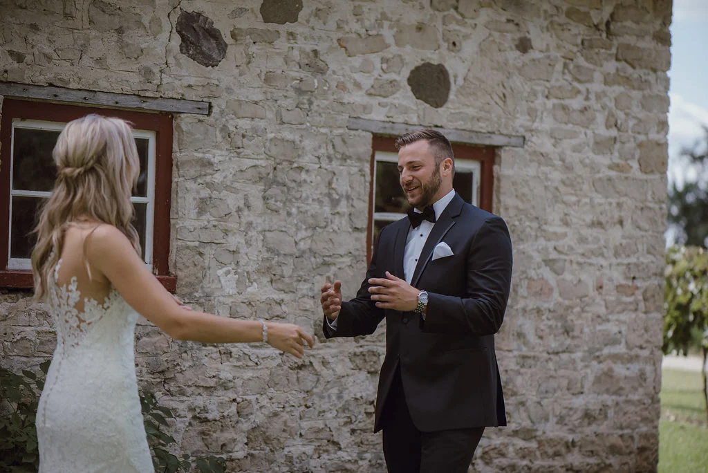 OVER-THE-VINES-WEDDING-PHOTOGRAPHY-BY-MEGAN-SAUL-PHOTOGRAPHY-FIRST-LOOK-AND-PORTRAITS(35of317).jpg