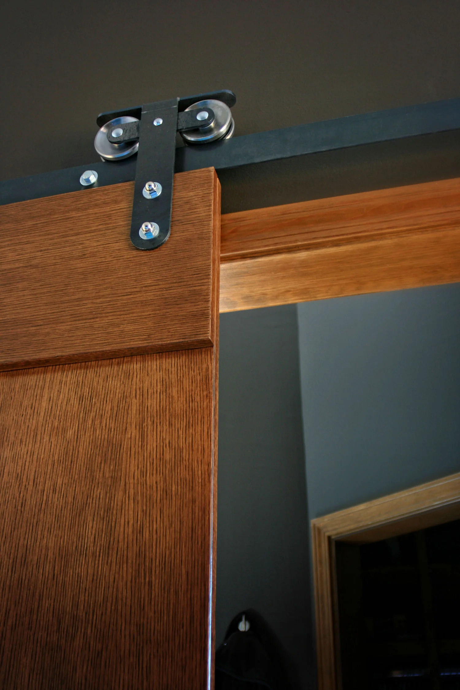 2 masterbed barn door detail.jpg