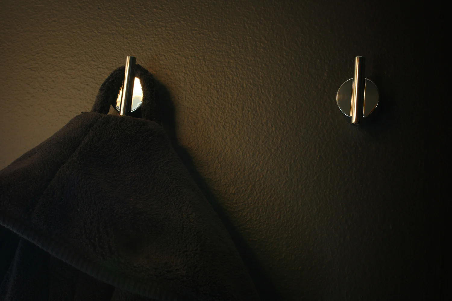 3 masterbath robe hooks.jpg