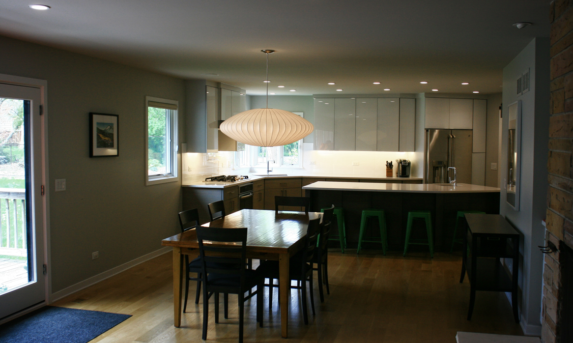 midmod-diningkitchen1.jpg