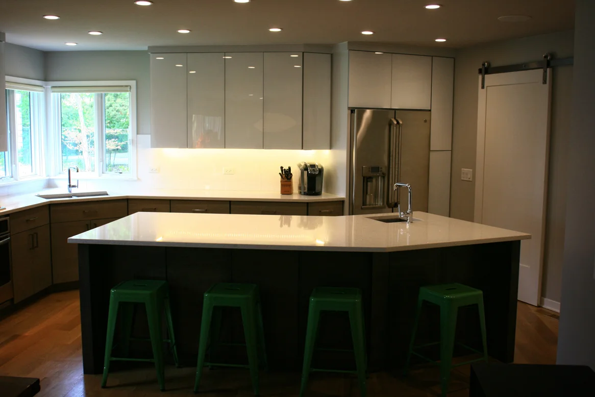 midmod-kitchen2.jpg