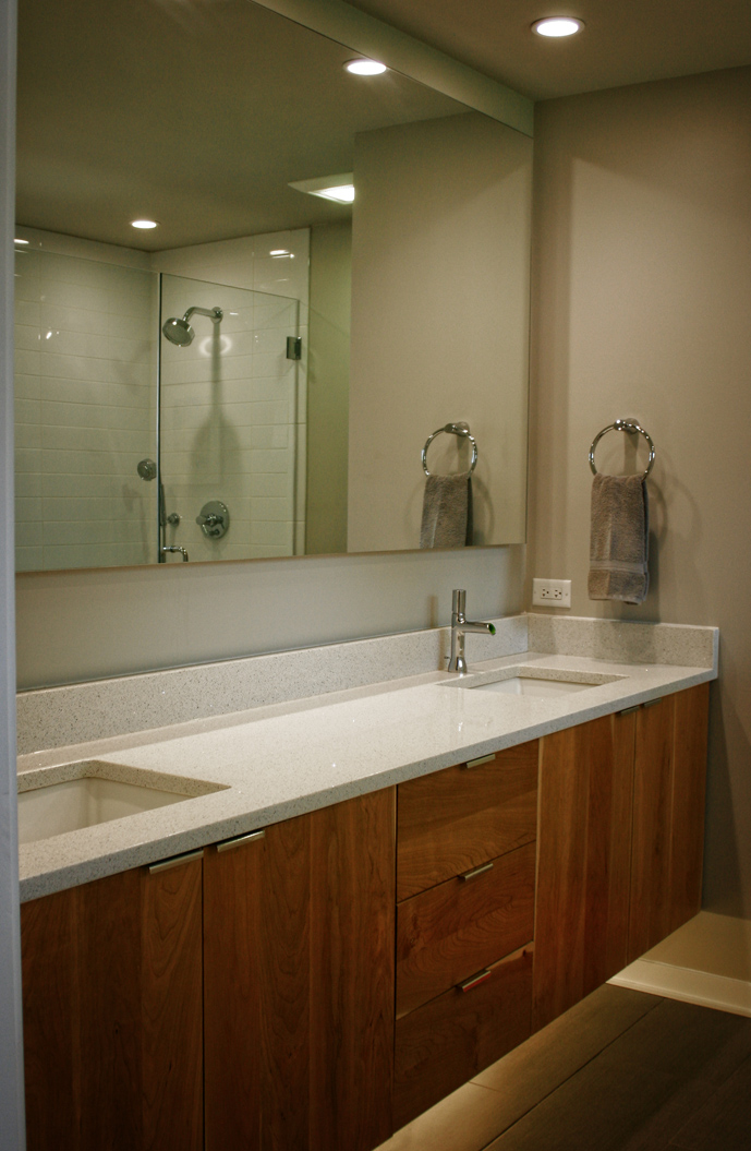 midmod-bath1.jpg