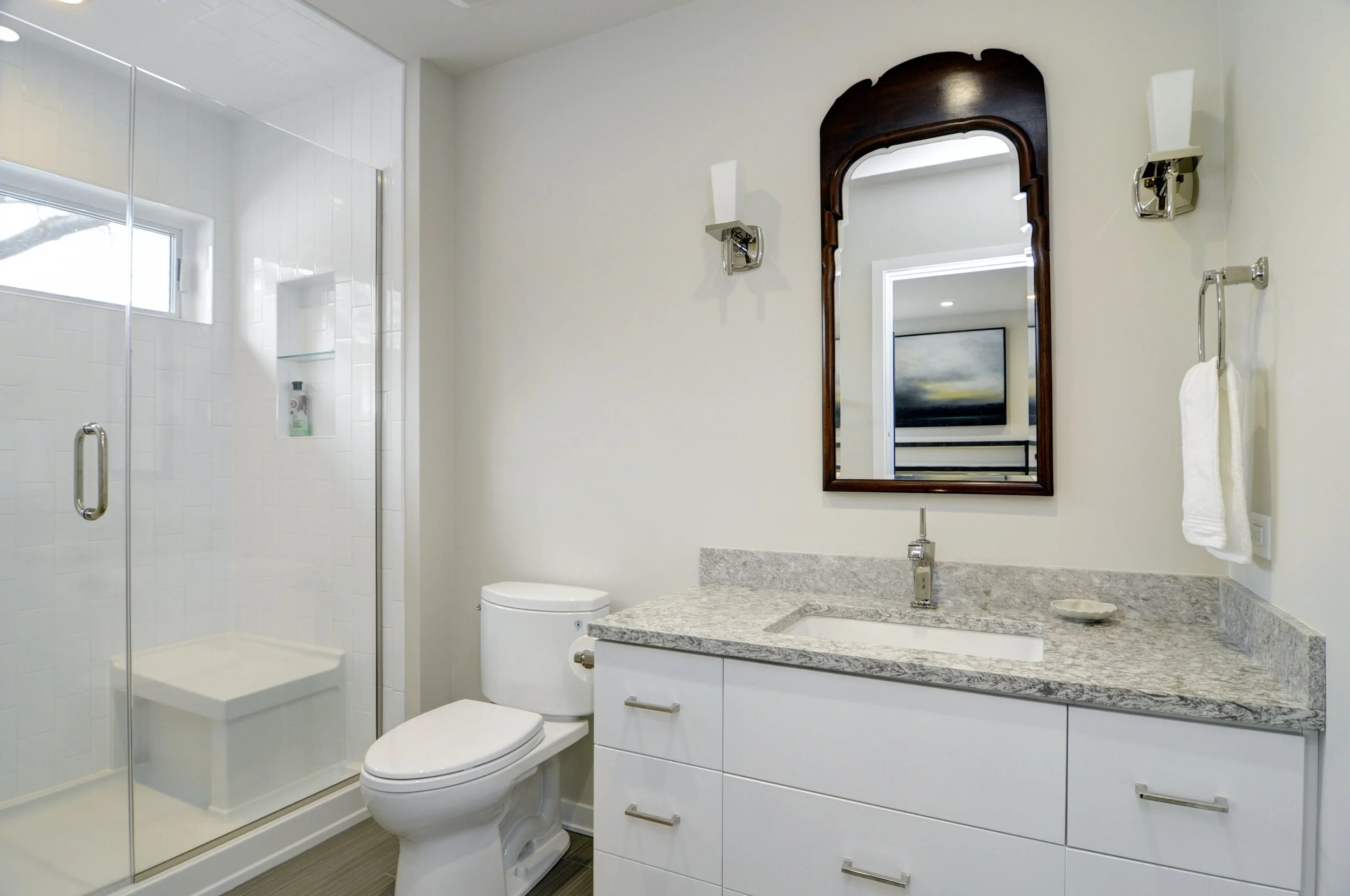 modern ranch bath 1.jpg