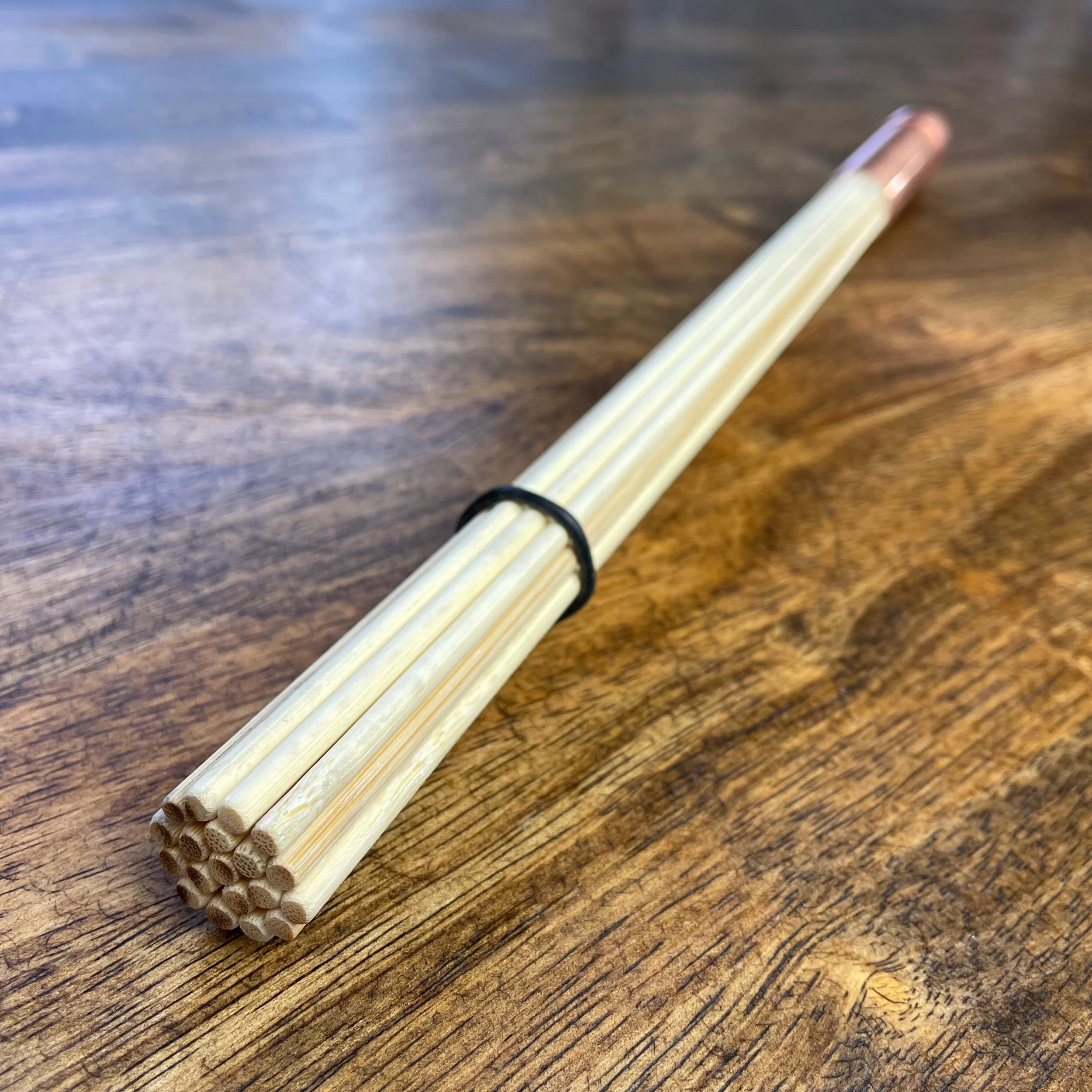 816FE2EF-EC4C-43E0-8091-8E272AA668E0