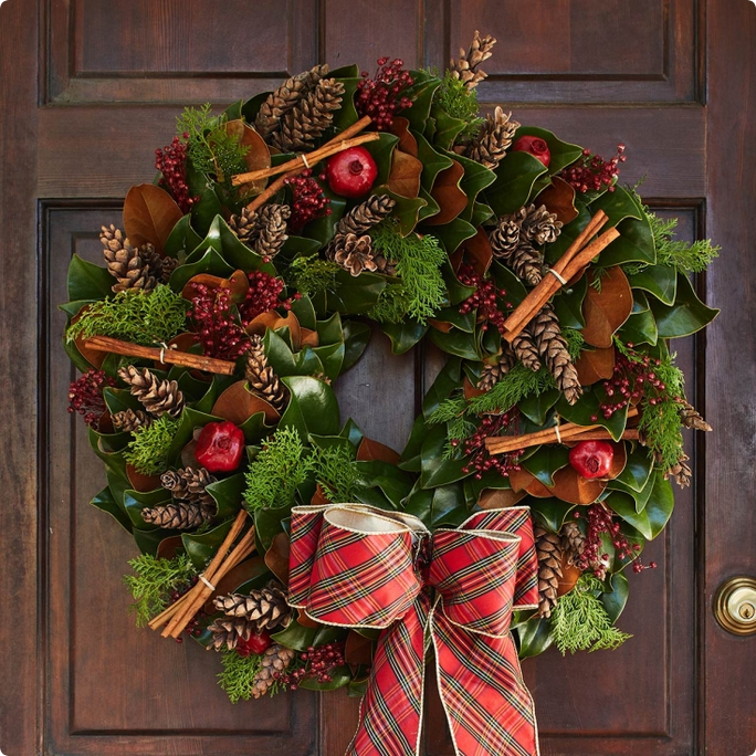 Screenshot 2024-10-04 at 12-28-49 The Magnolia Company Merry Magnolia Wreath.png