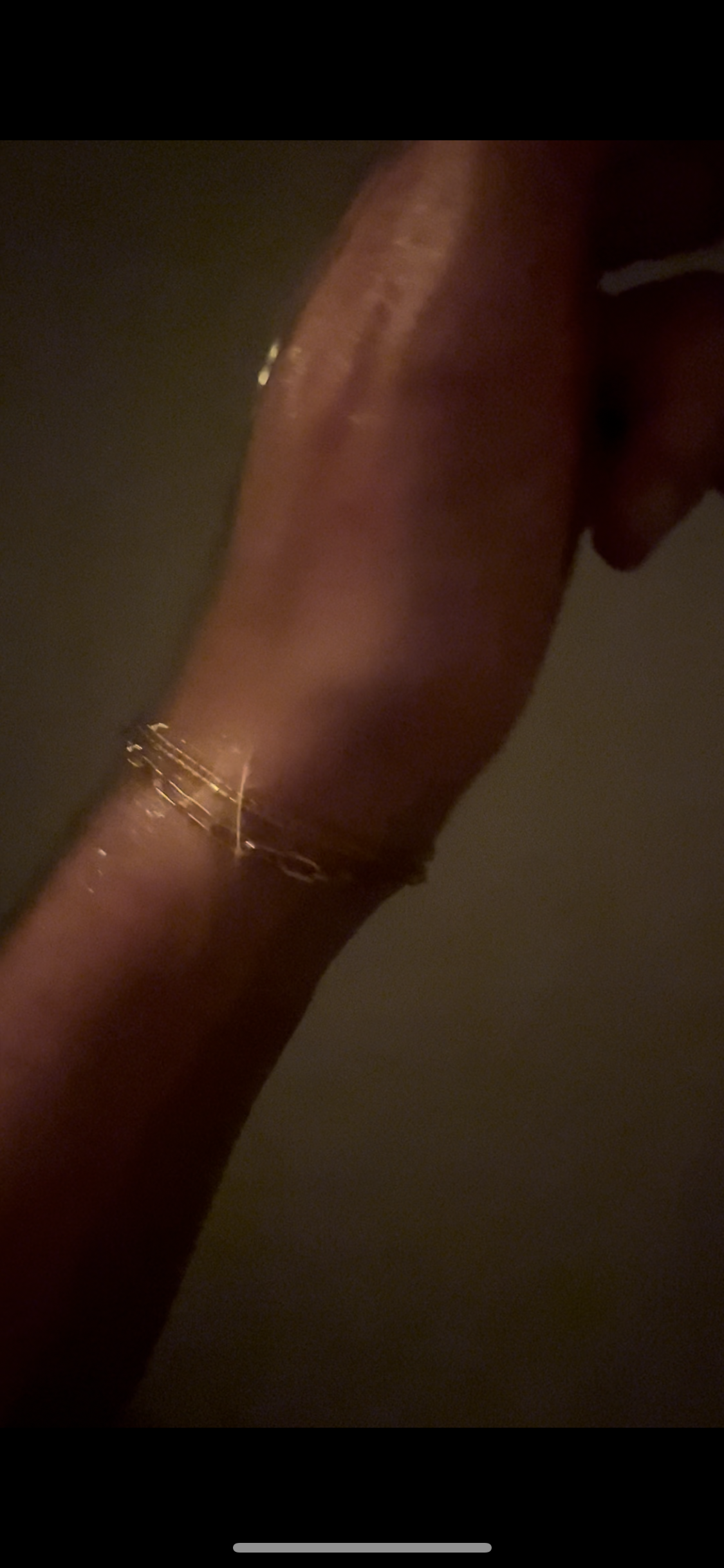 the perfect curb chain bracelet on models wrist | handmade Denver jewelry | THALKEN