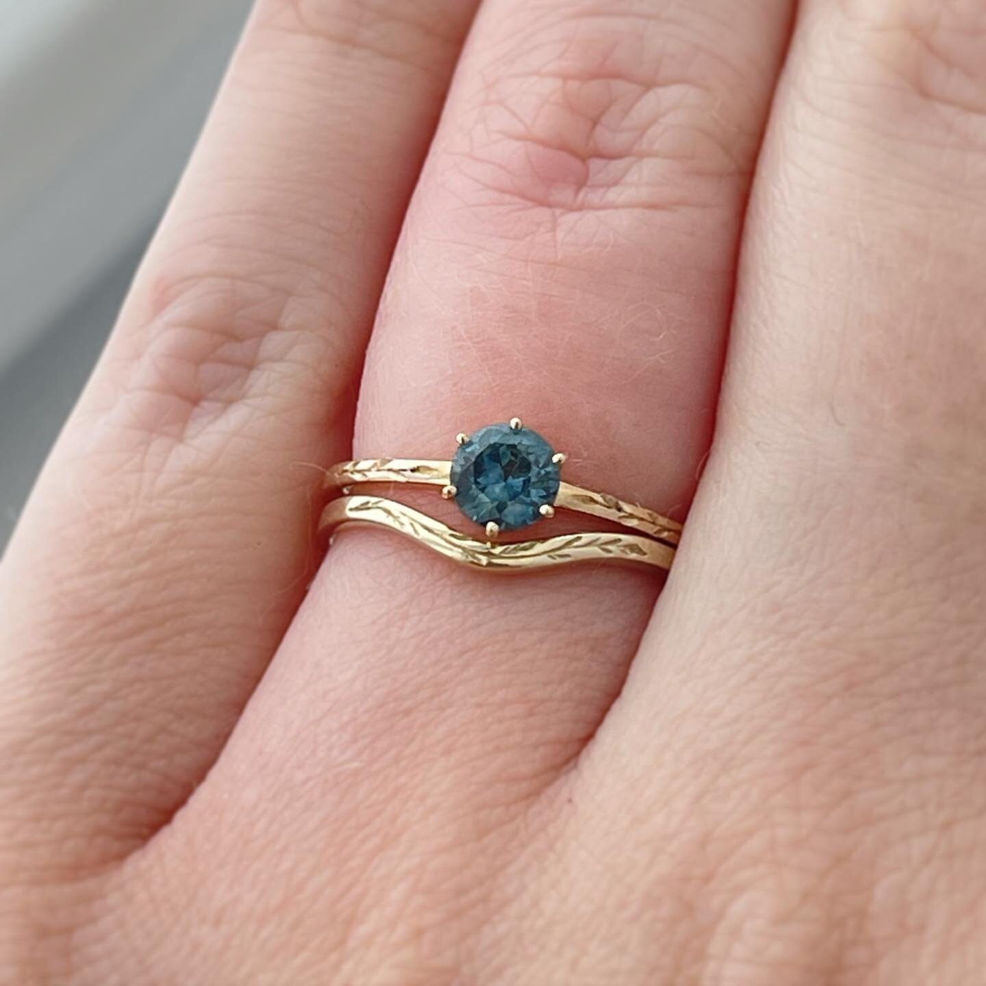 The Perse Ring and the Curved Leafy Band are a perfect pair 💙