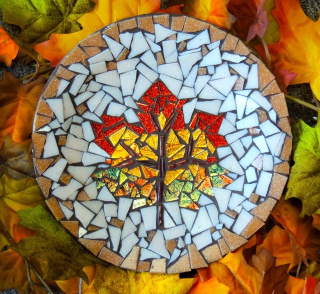 mosaic fall leaf plate.jpg