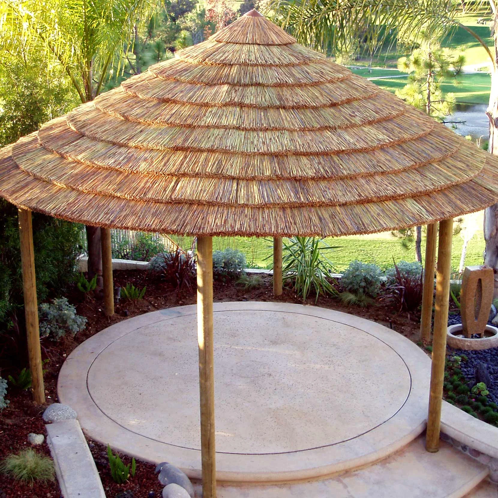 Safari Thatch: 16′ GAZEBO