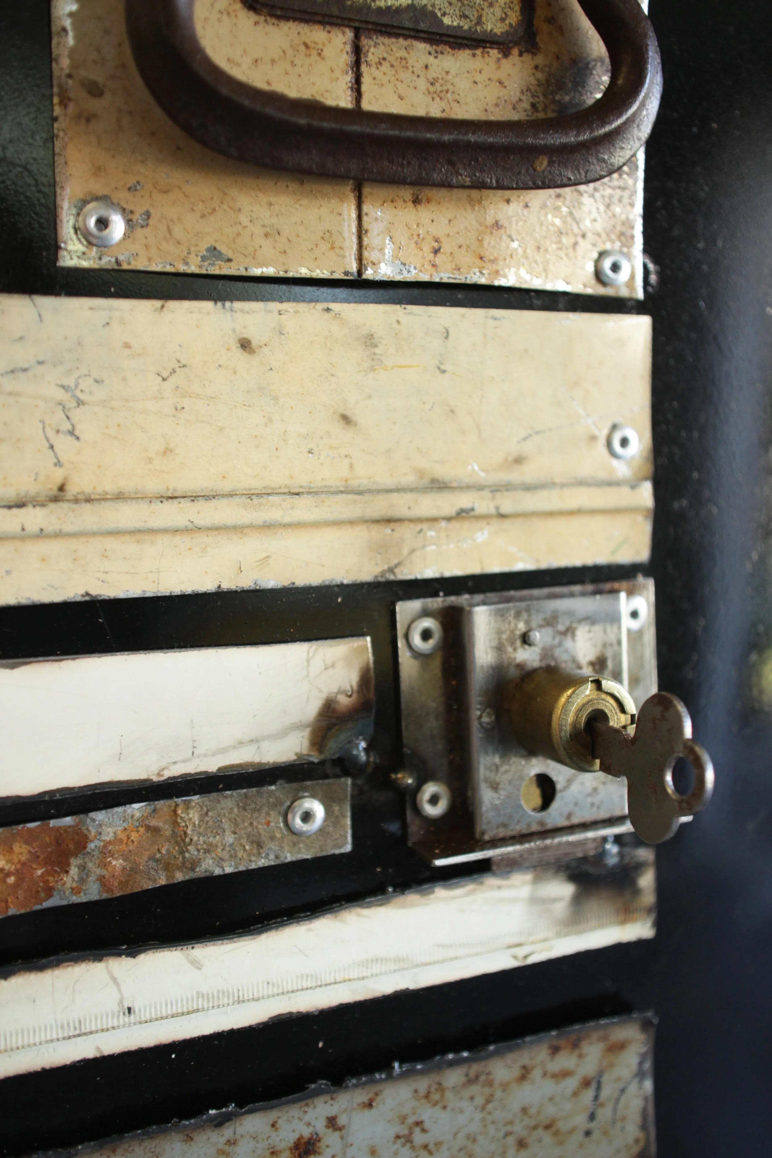 GoodCatchKey_2106.jpg