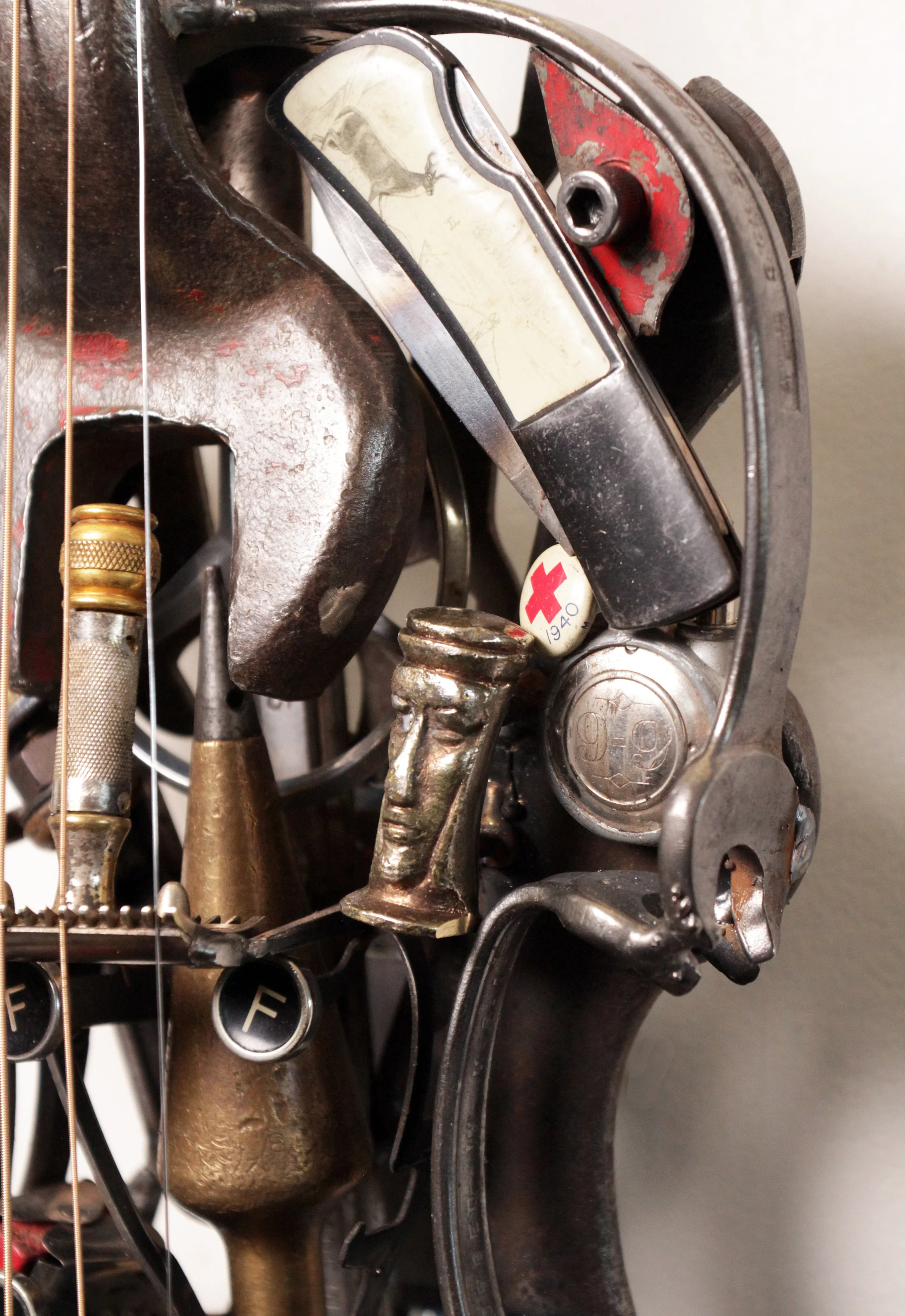 ViolinChessMan_4064.jpg