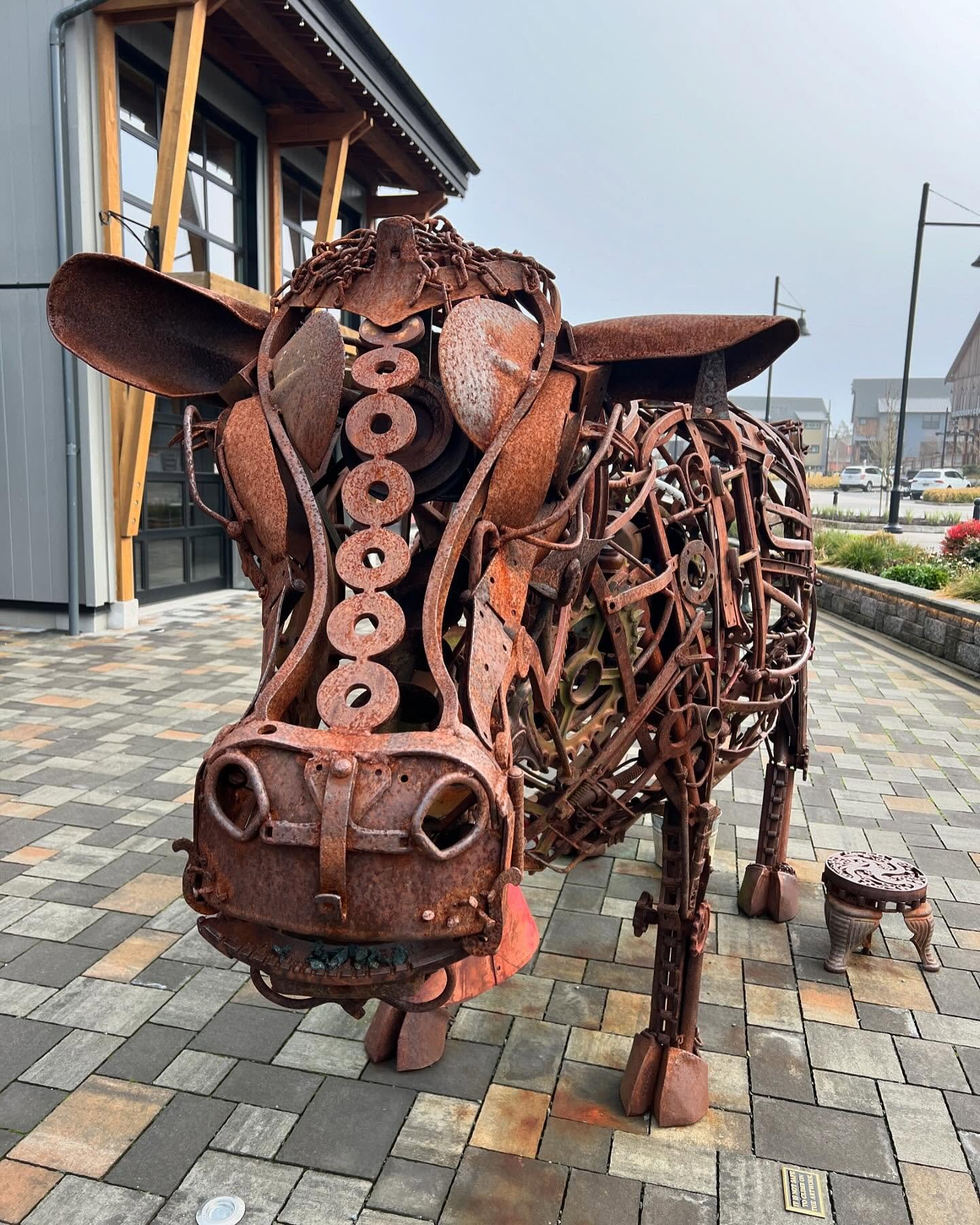 A quick visit to T-town and The Cow. She&rsquo;s still looking mighty fine! 🙌