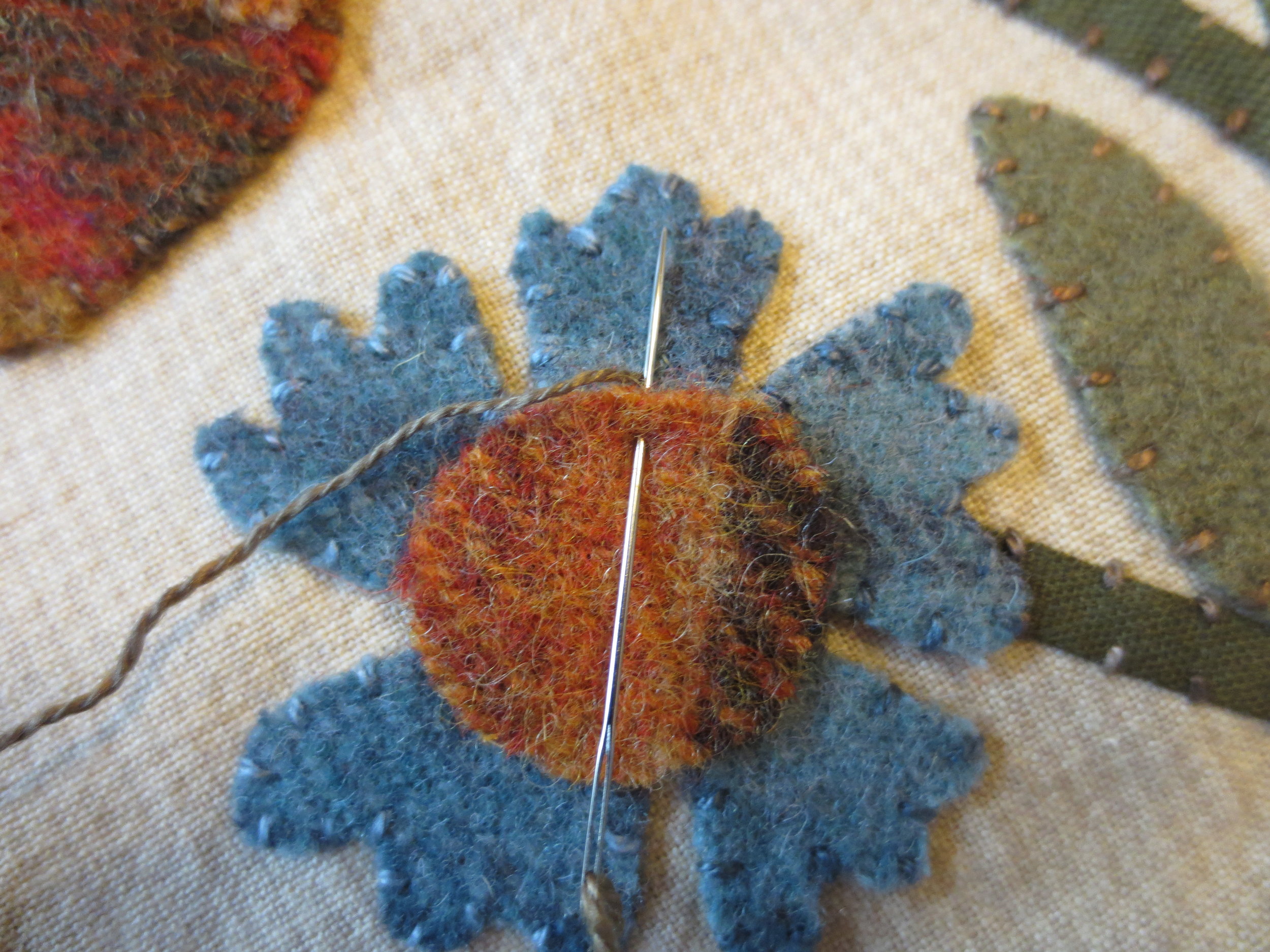 Blanket stitch on flowers 1and2 part1.jpg