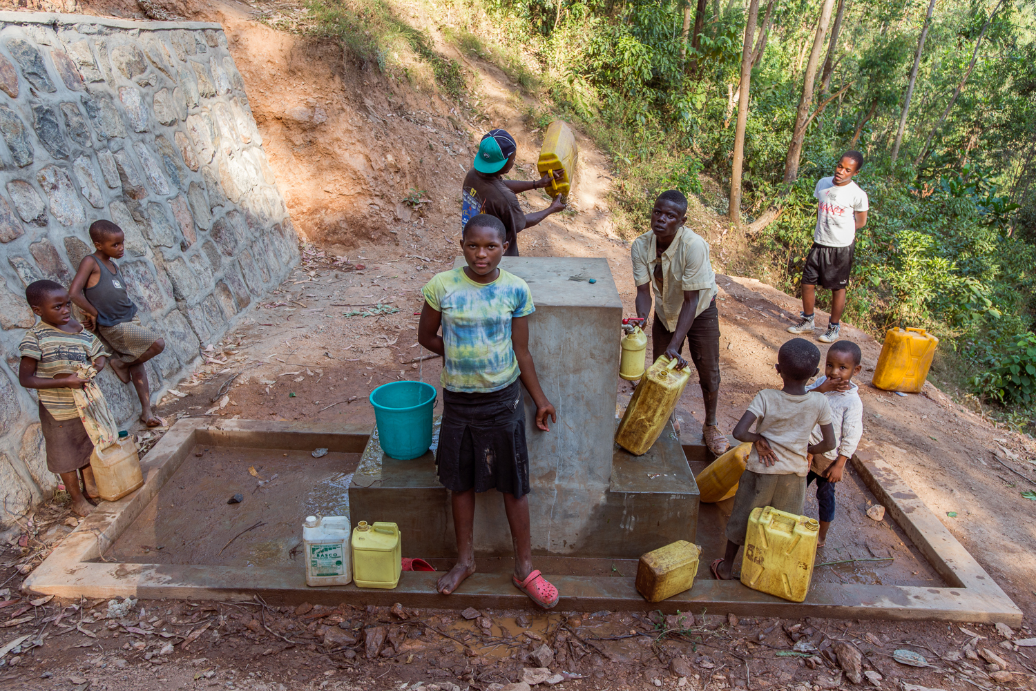 Water source for the village of Kigarama 