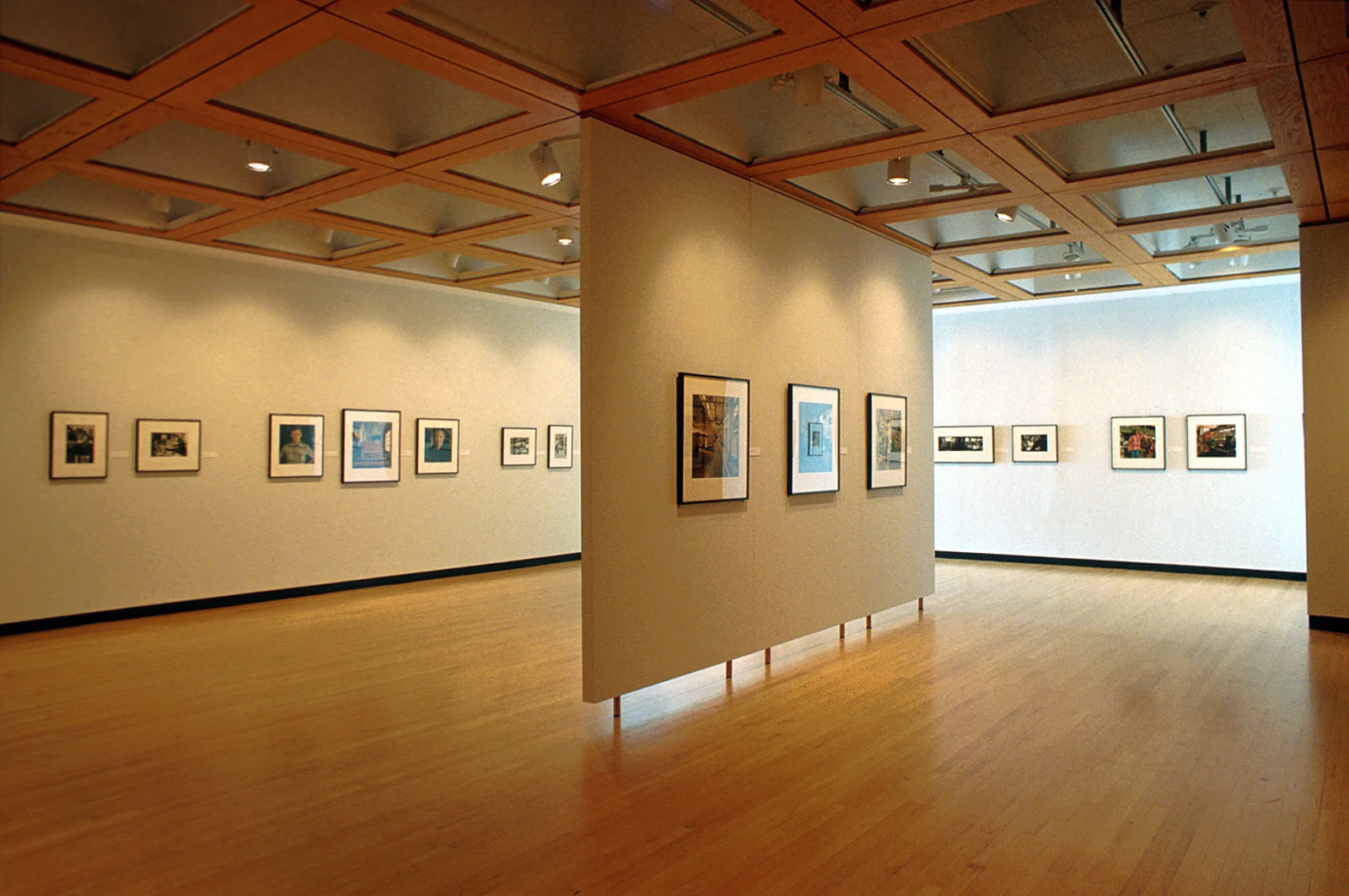   Closing , exhibition at the Yale University Art Gallery 