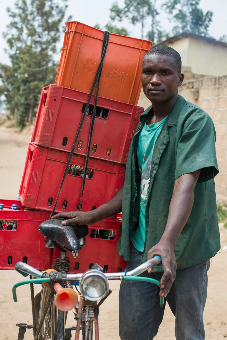  Transporting beverages, Nyabisindu community, Kigali 