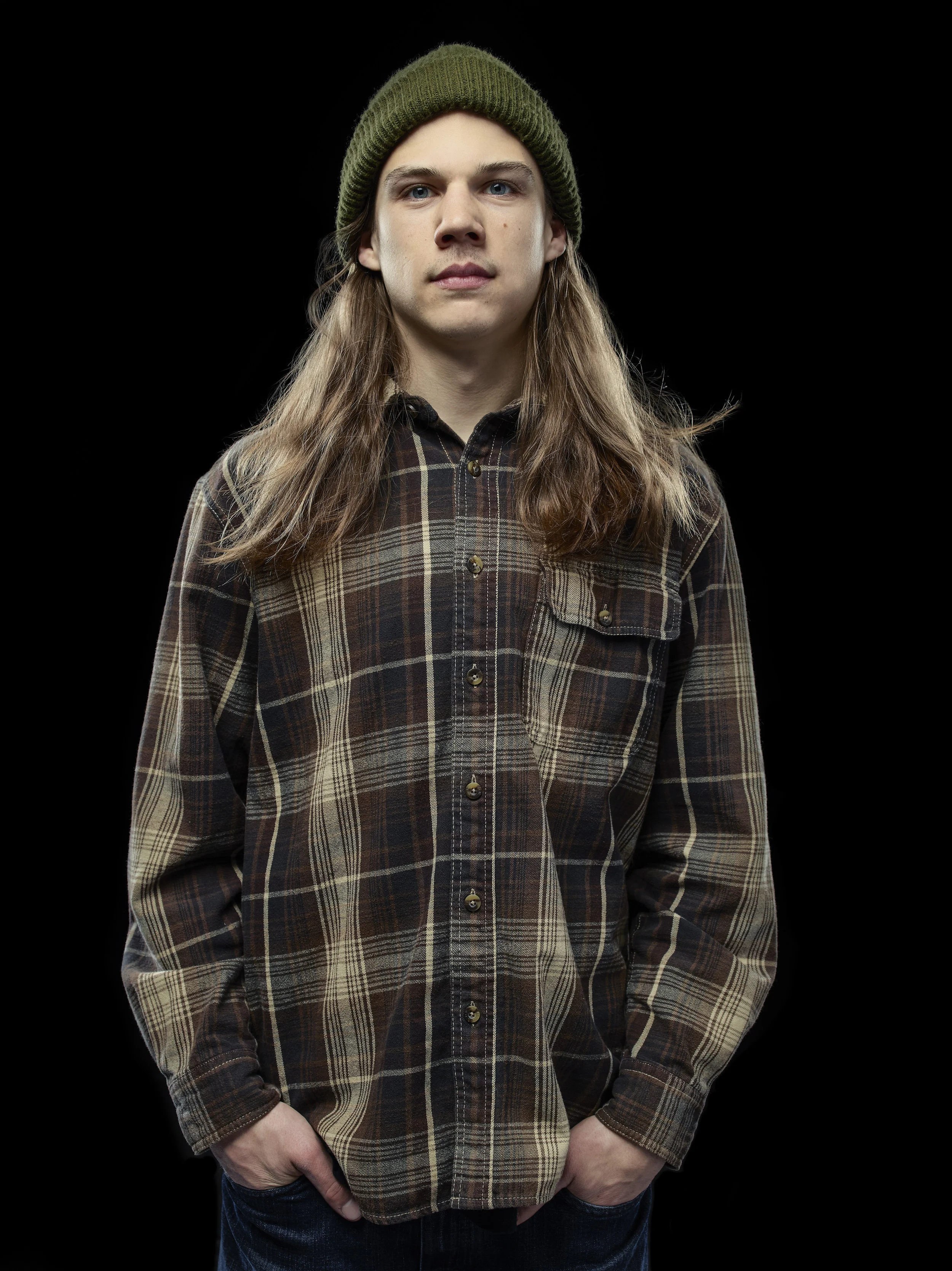 Jacob-Holter_Test-Black_BG36245.jpg