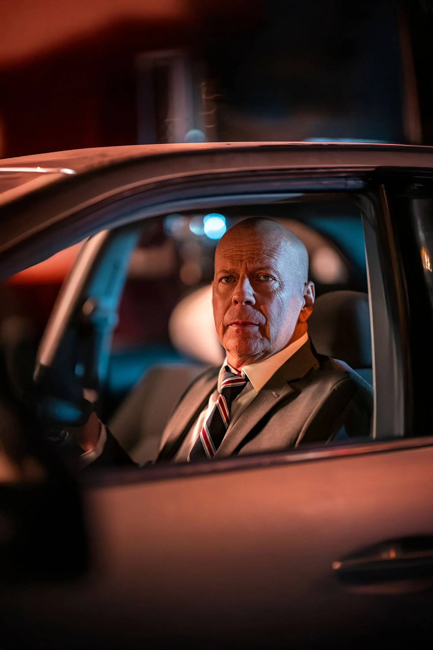 Bruce Willis in Midnight in the Switchgrass