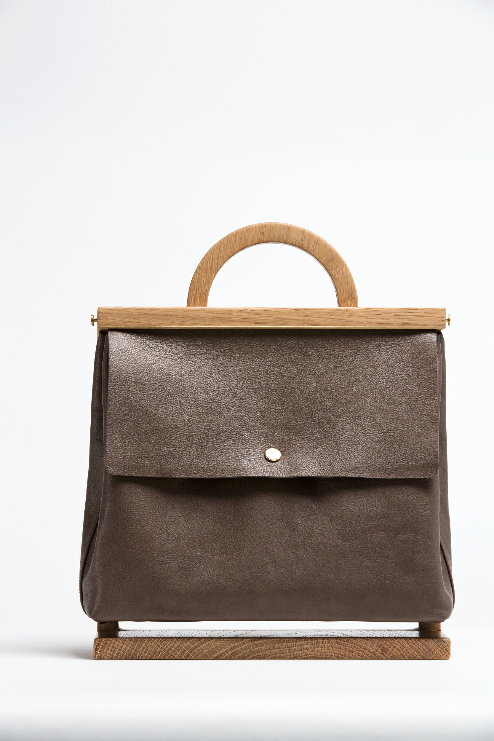 statusbag_isabelhelf.jpg