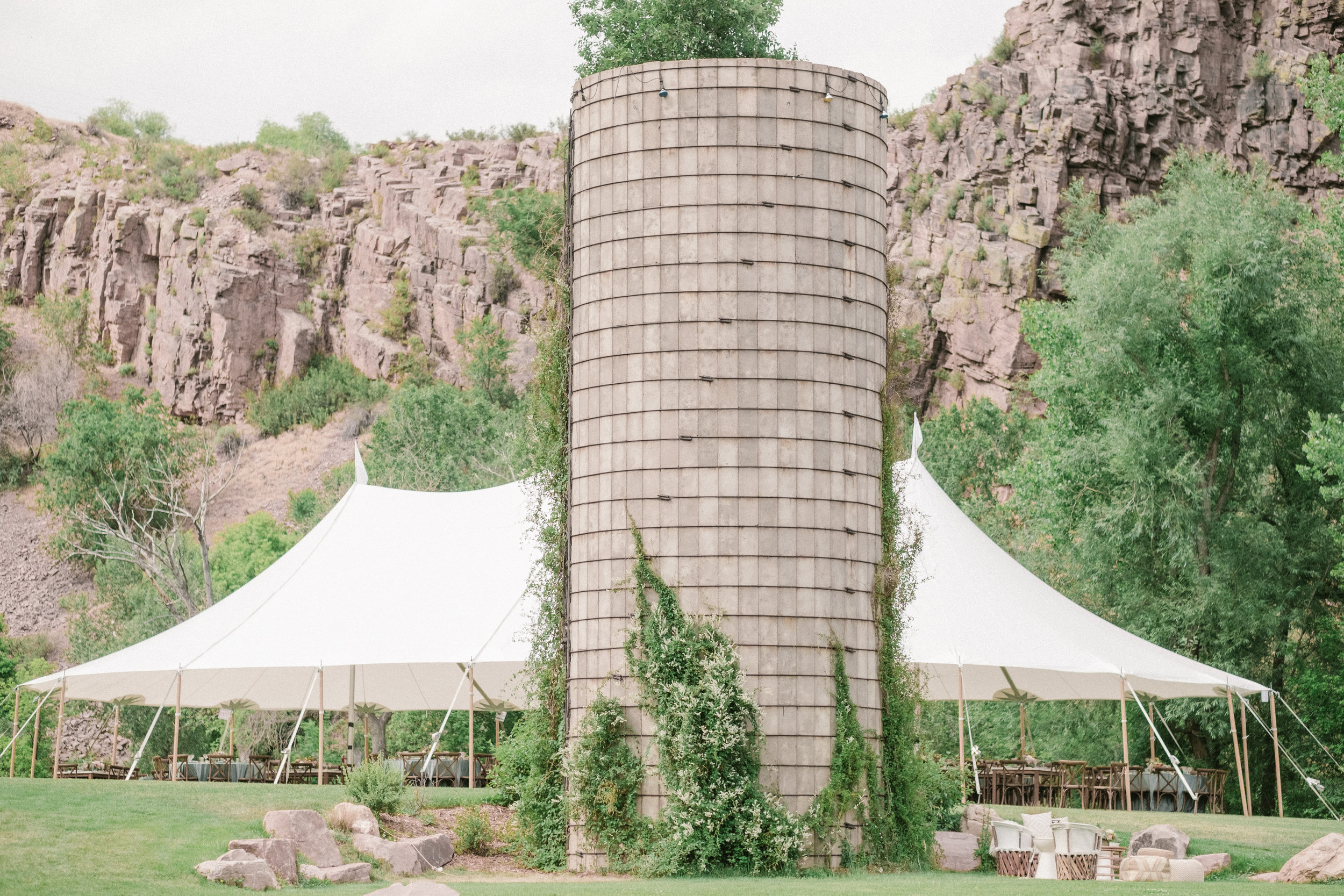 Planet Bluegrass Wedding with Amorology