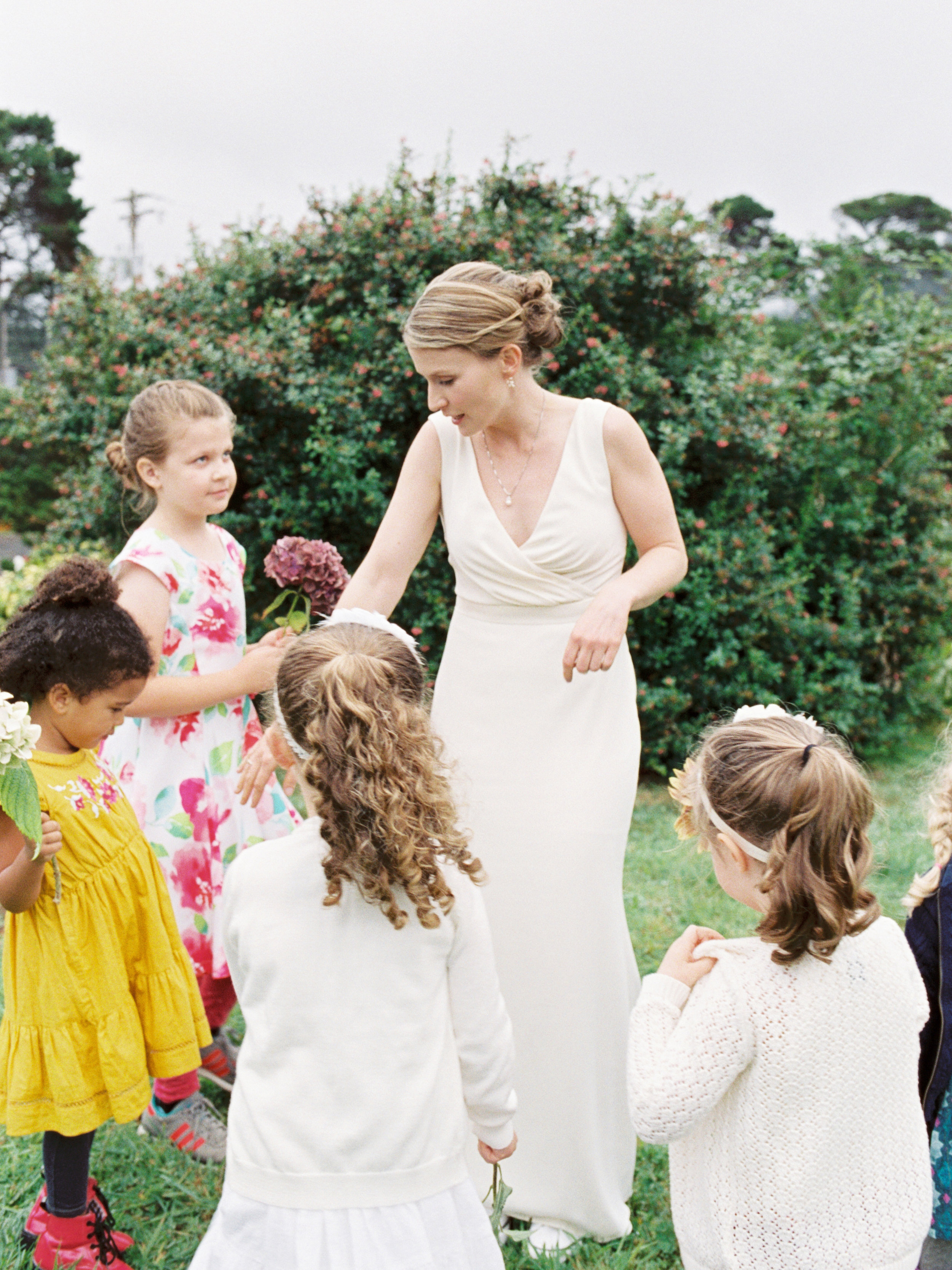 Bride with flower girls in Oregon