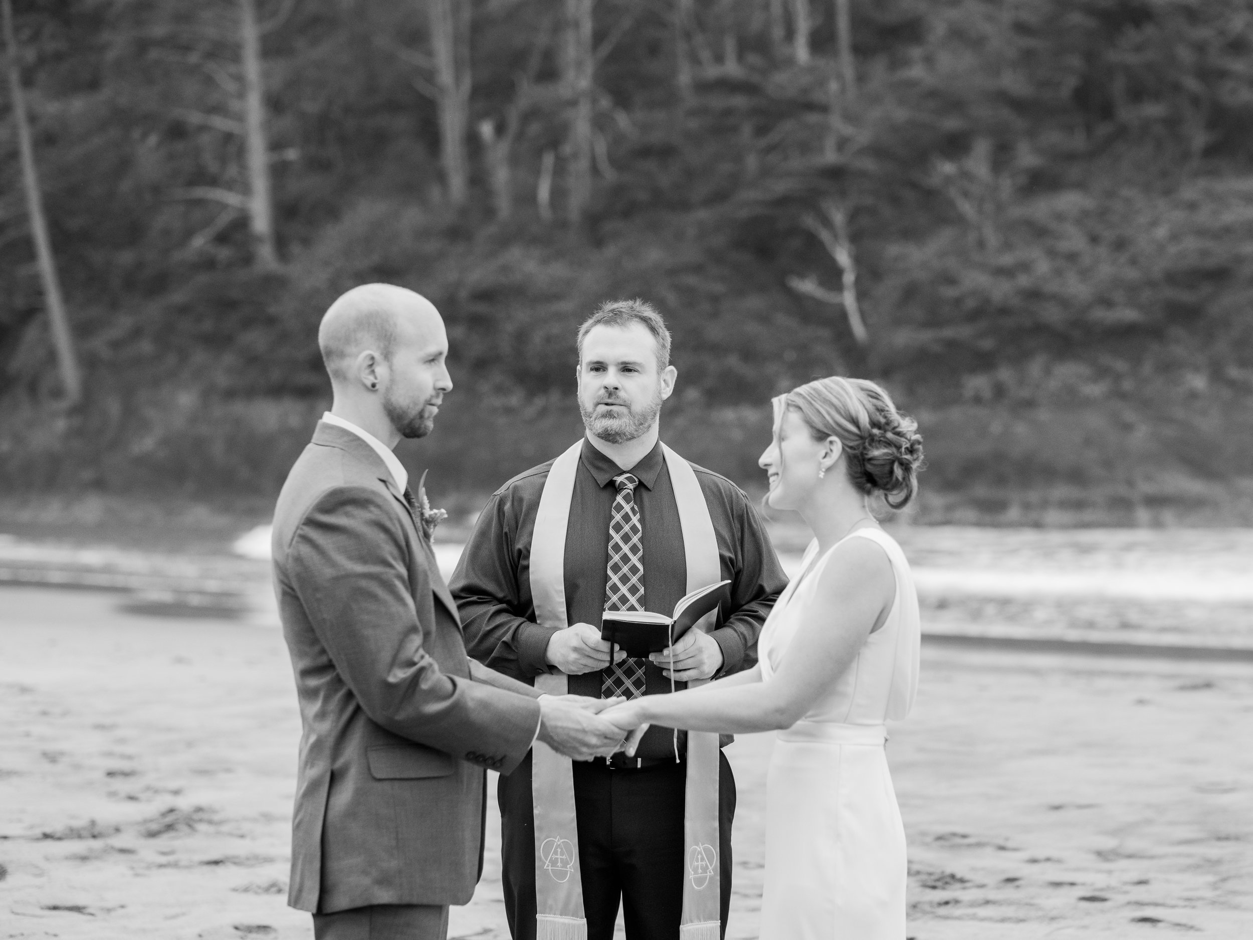 Neskowin Oregon Wedding at Proposal Rock