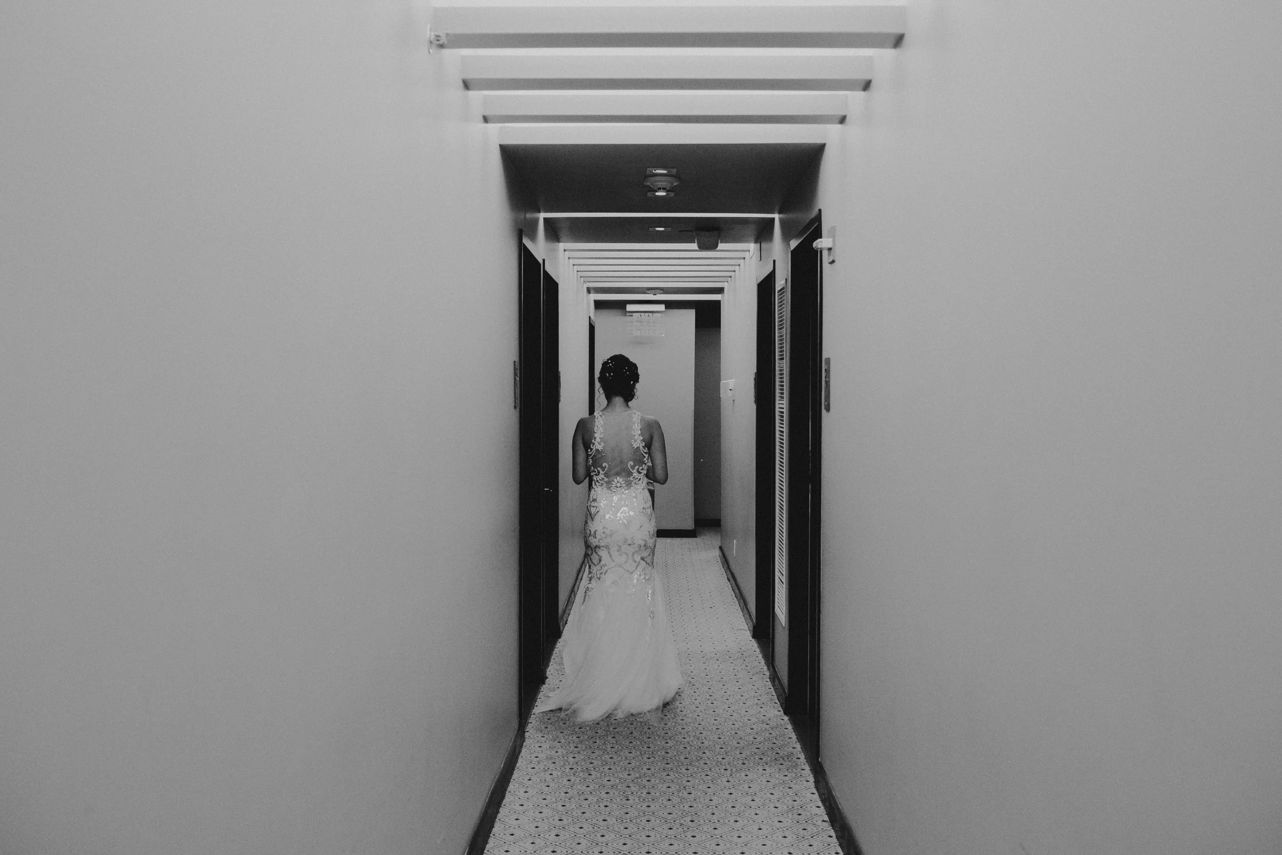 MY_MOON_WILLIAMSBURG_WEDDING 2450.jpg