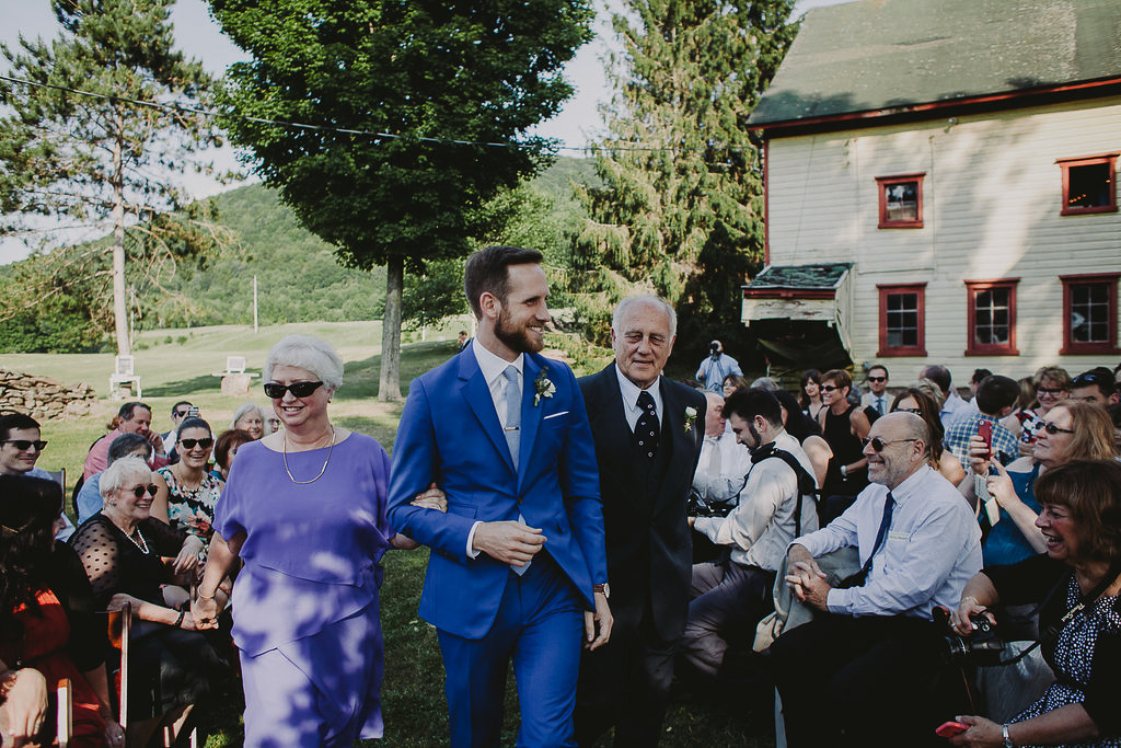 MapleShadeFarmWeddingPhotographer_Chellise_Michael-574.jpg