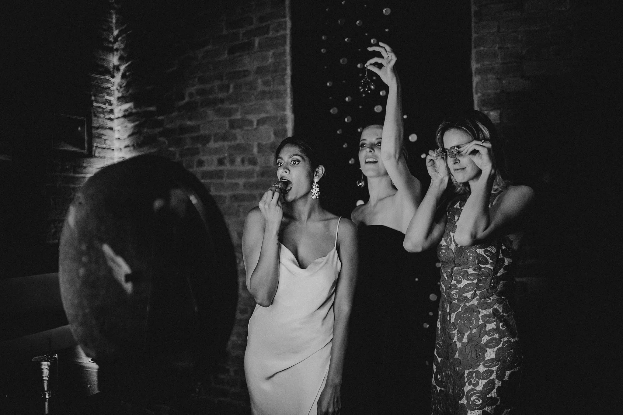 MY_MOON_WILLIAMSBURG_WEDDING-880.jpg