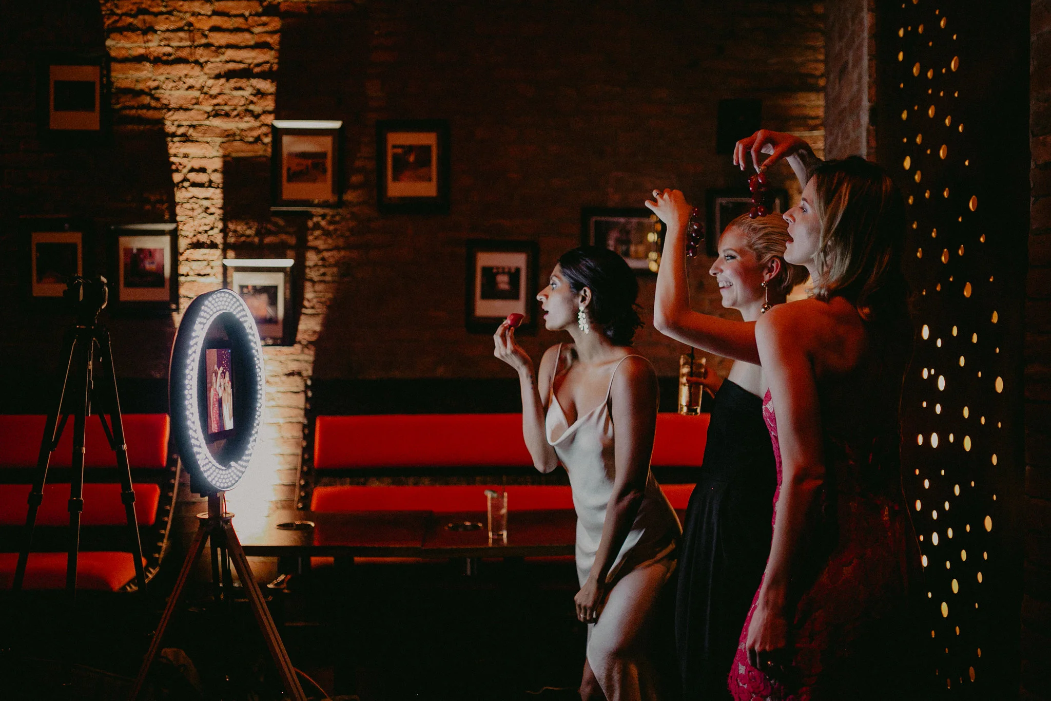 MY_MOON_WILLIAMSBURG_WEDDING-883.jpg