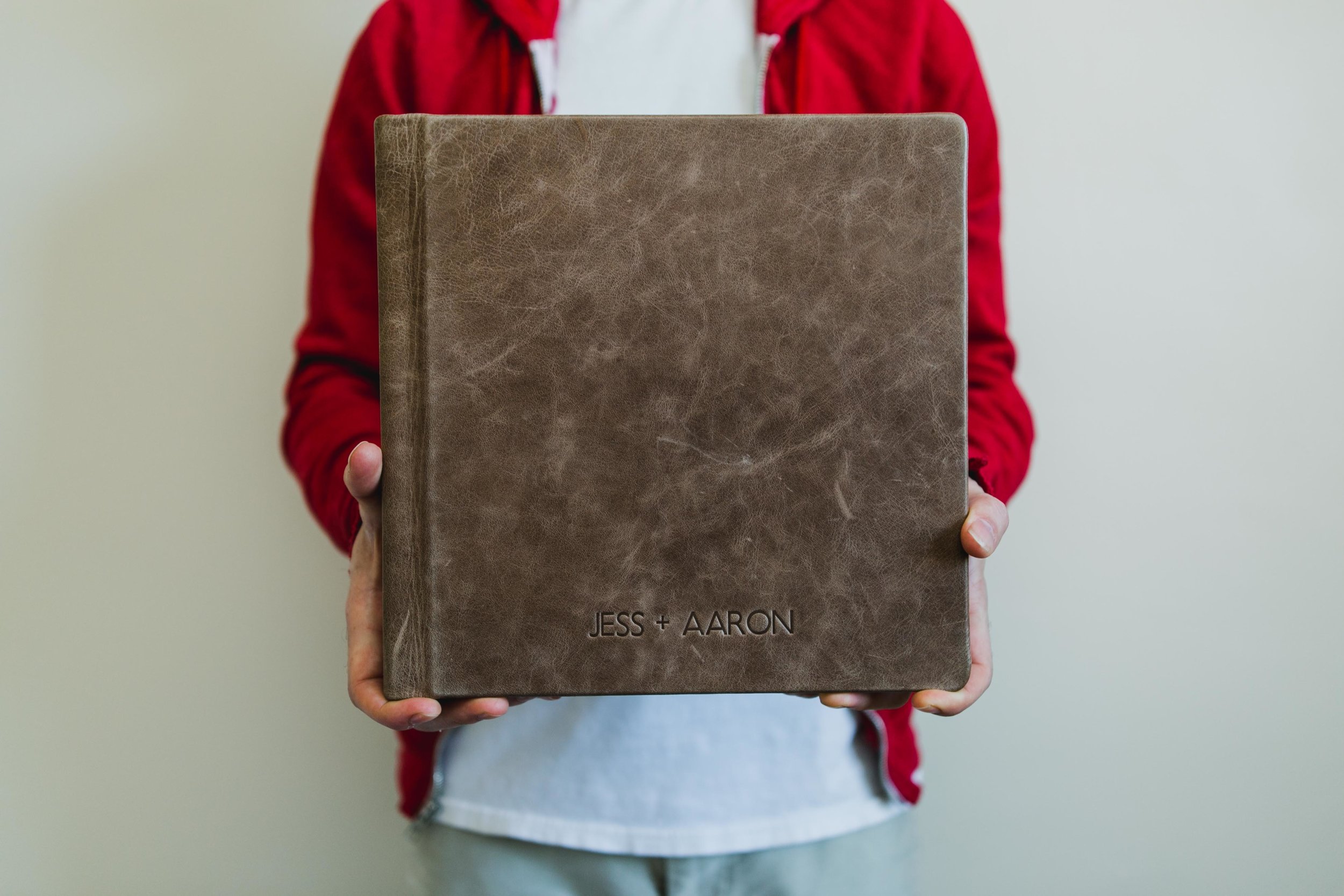 10x10 Vintage Brownstone Distressed Leather with Geo Font