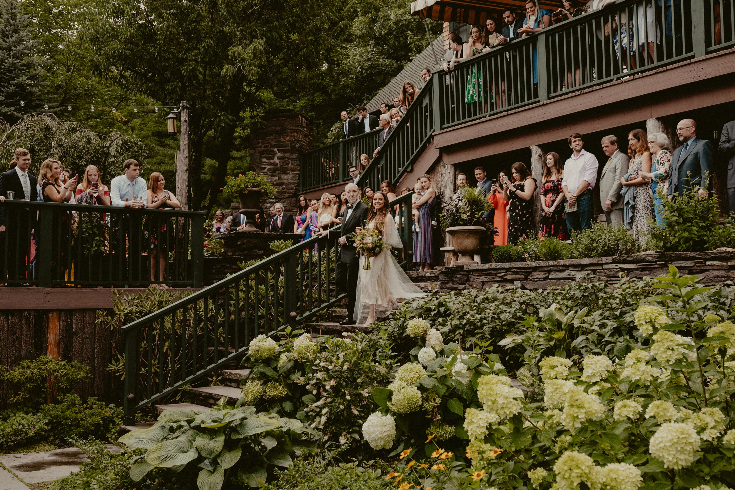 DEER_MOUNTAIN_INN_WEDDING_CHELLISE_MICHAEL_PHOTOGRAPHY-1345.jpg