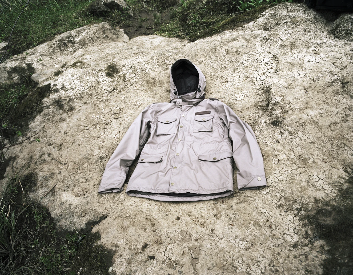 Sara_Phillips_Holden_Lookbook_05.jpg