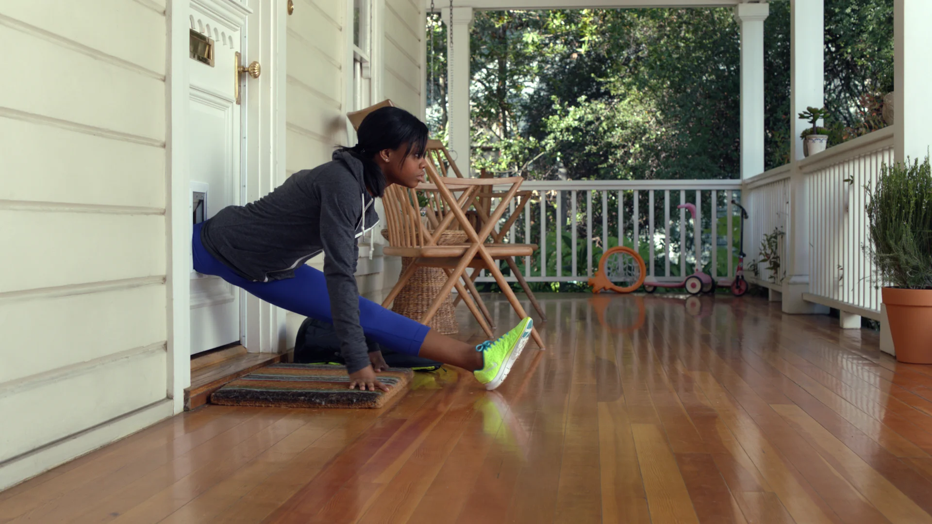 NIKE FREE | A series of ‘product’ films disguised as quirky athlete vignettes highlighting the flexibility of the Nike Free shoes.