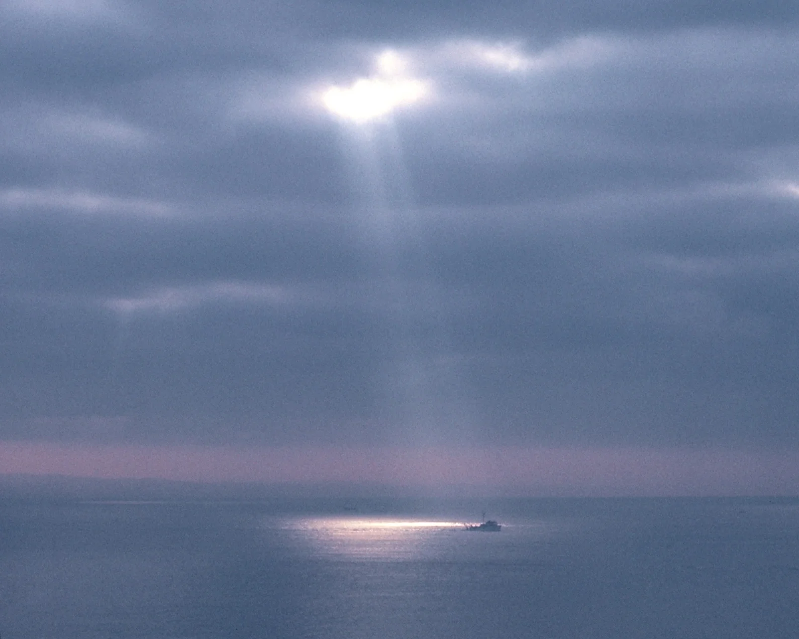 cloud with boat.jpg