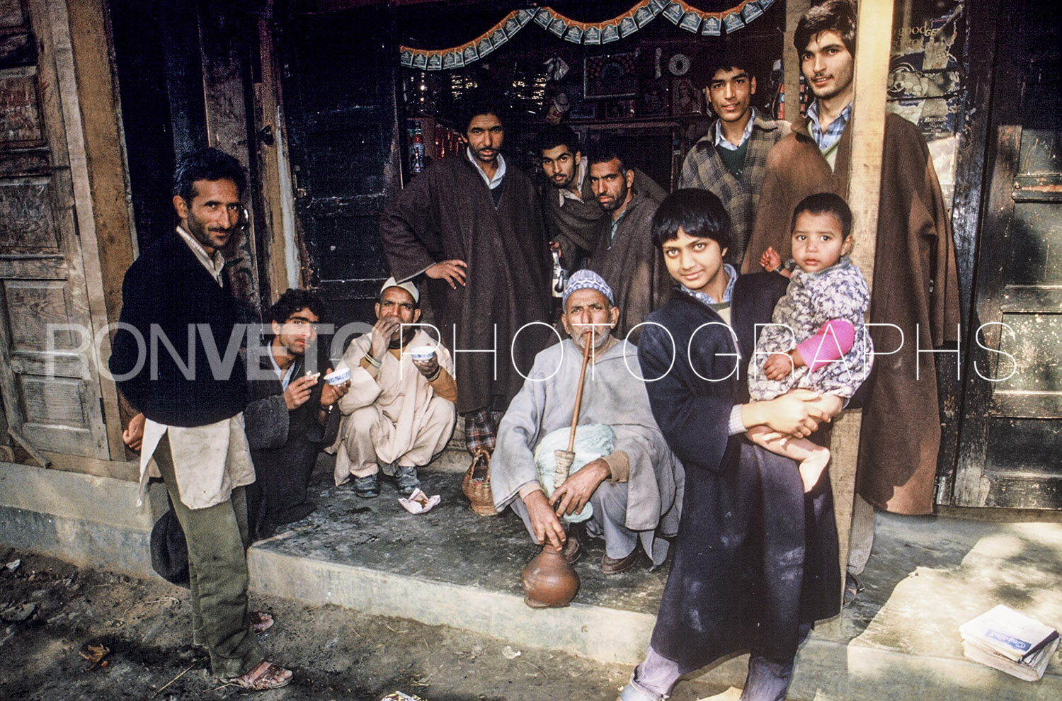 Kashmiri family, Kashmir, India