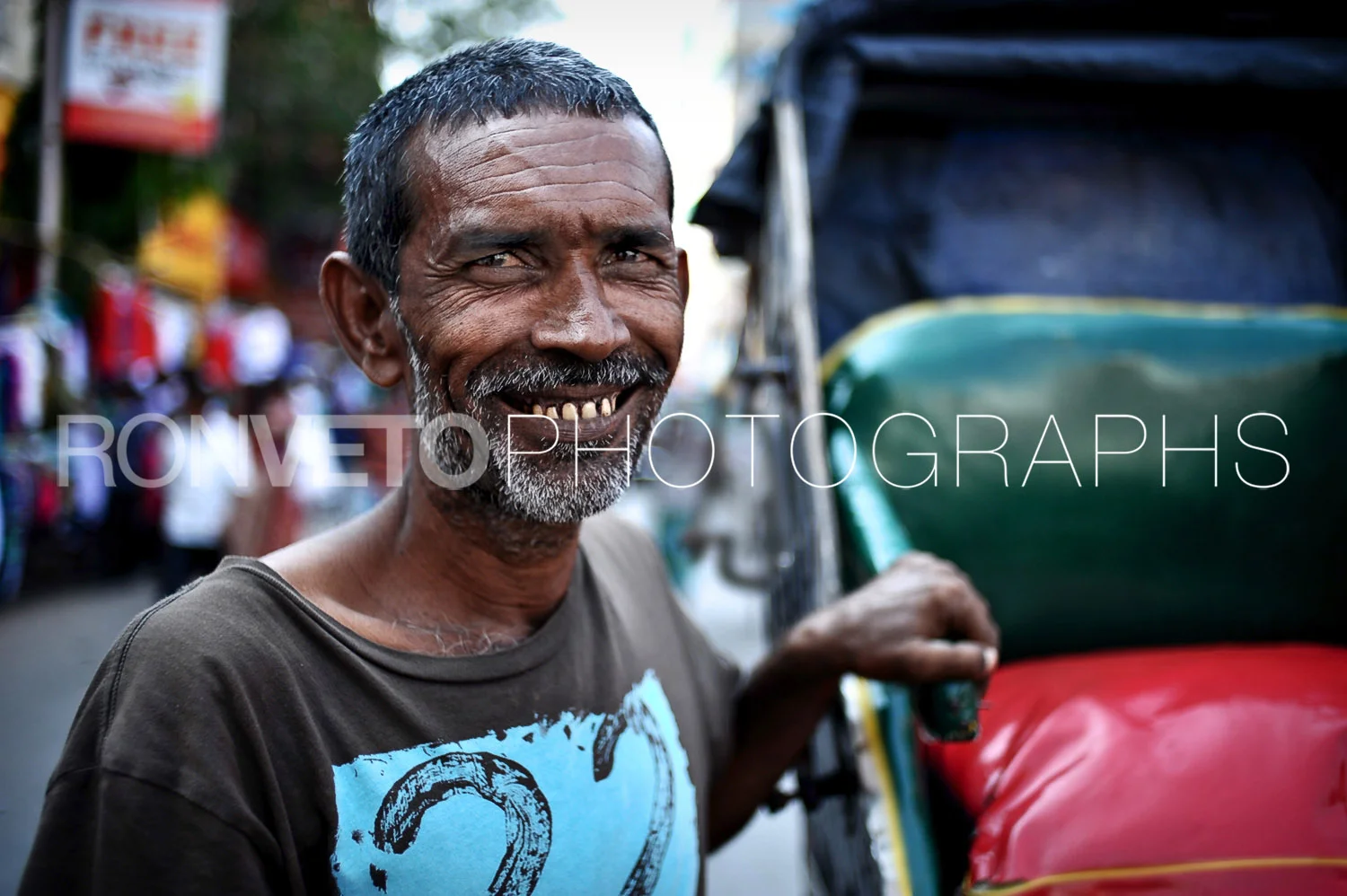 Rickshaw man, Calcutta, India