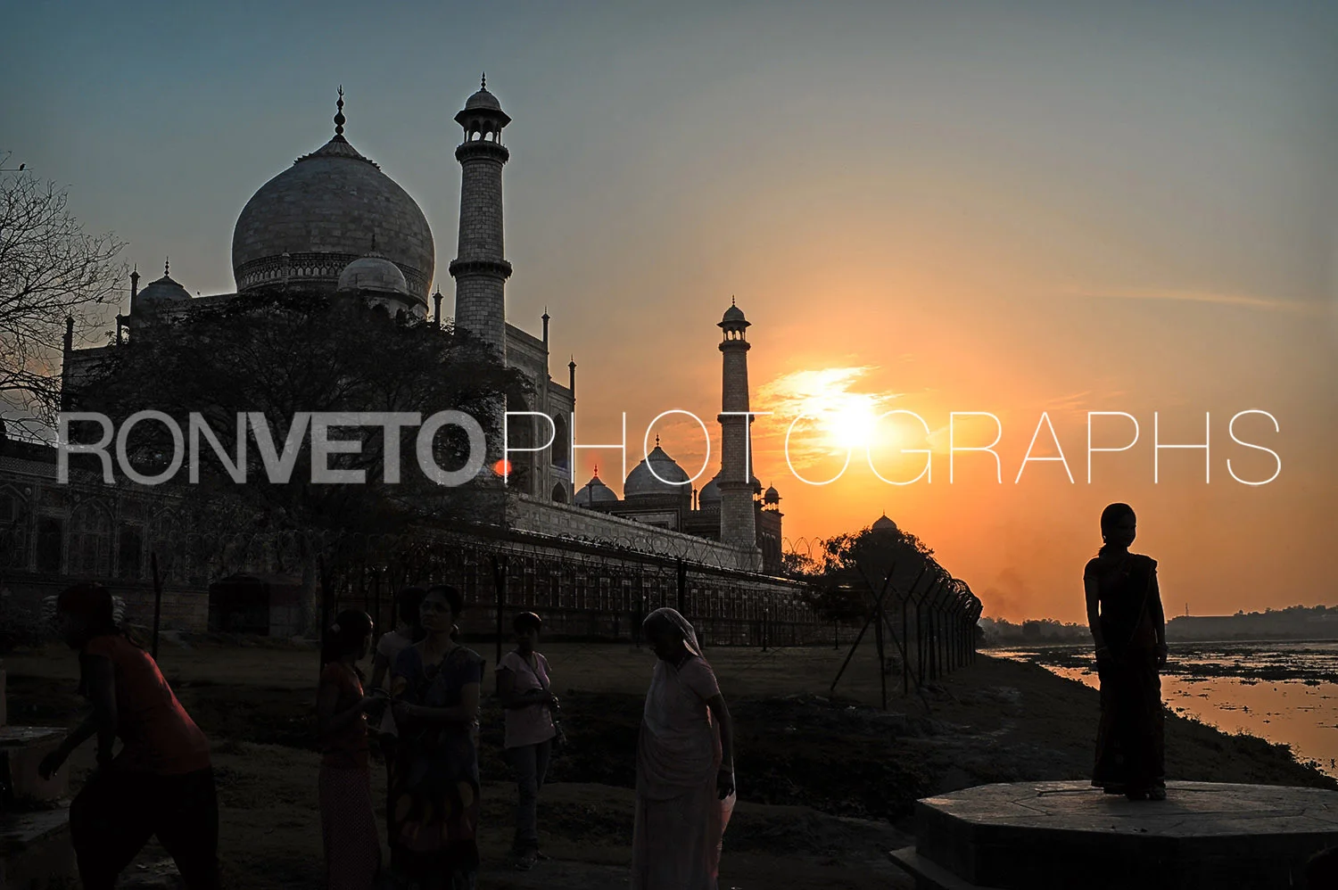 Woman at Taj, Agra, India