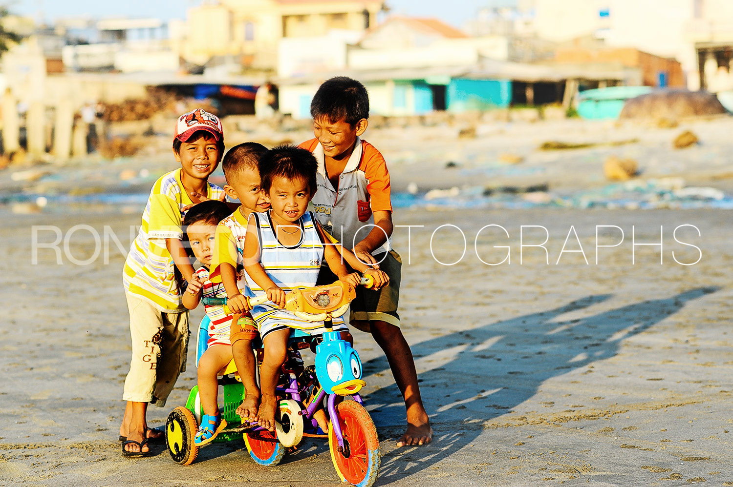 Kids will be kids, Hoi-an, Vietnam