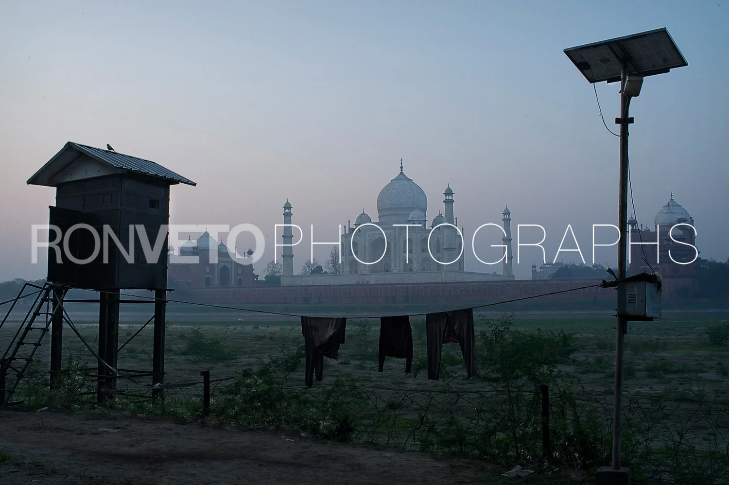 Taj Mahal off limits, Undia