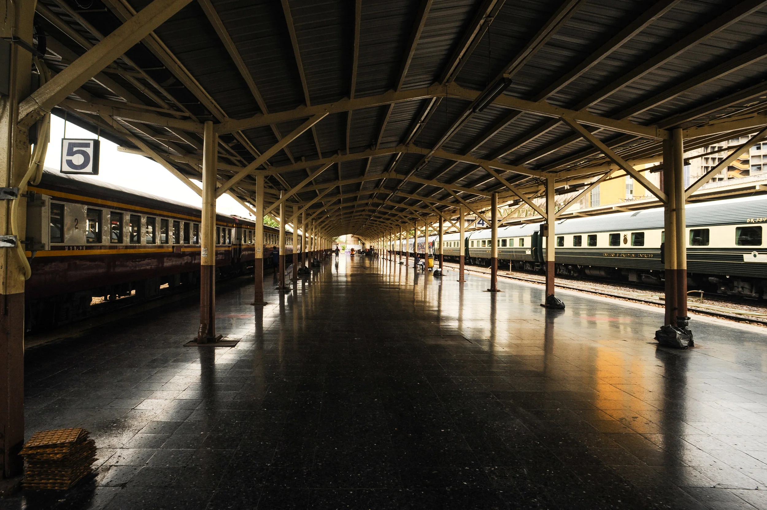 train station 2017 bkk.jpg