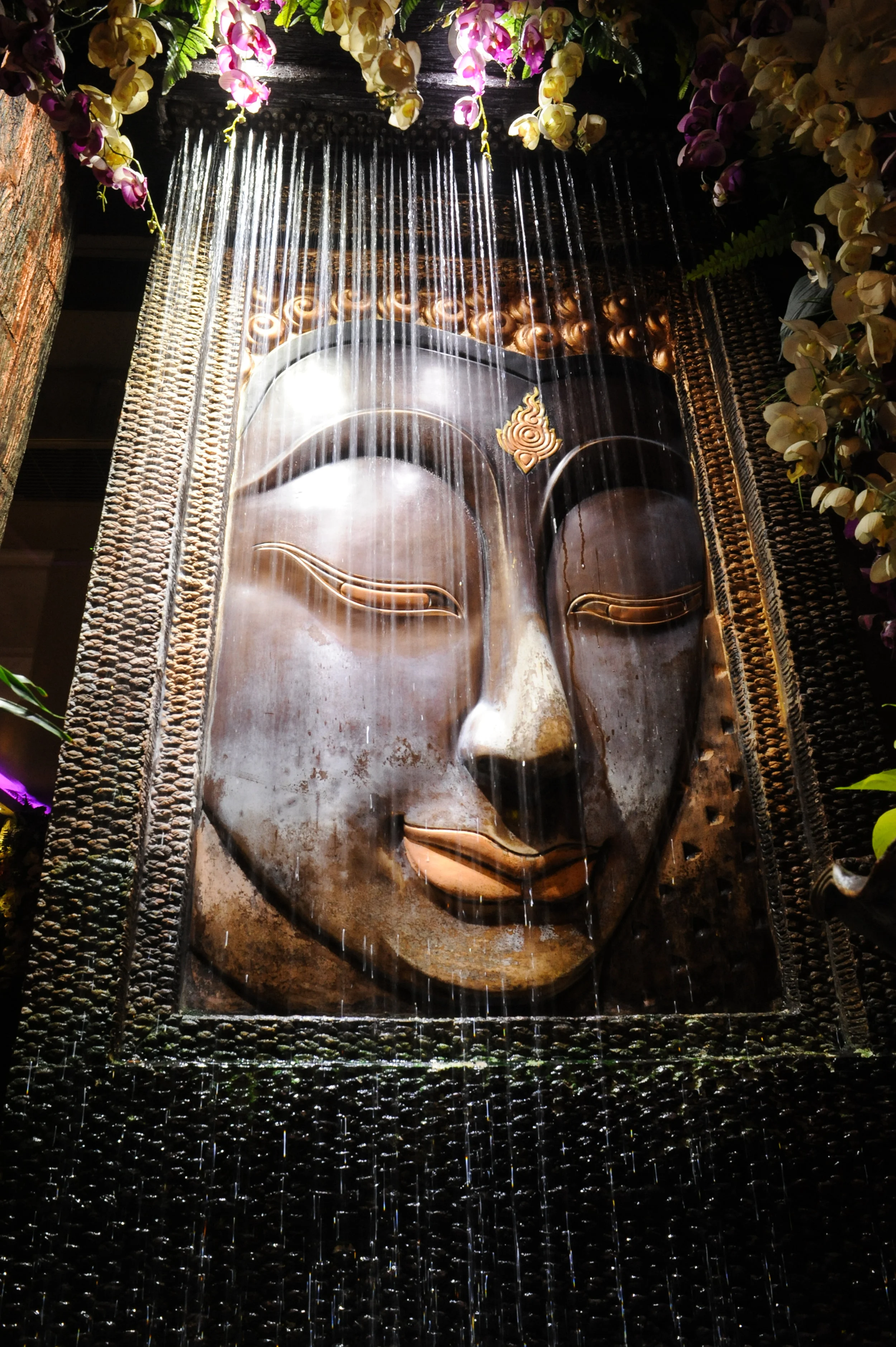 buddha 2 water.jpg