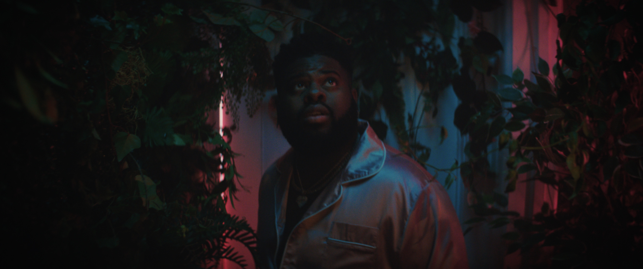 OFFICIAL MUSIC VIDEO.00_01_59_01.Still025.jpg
