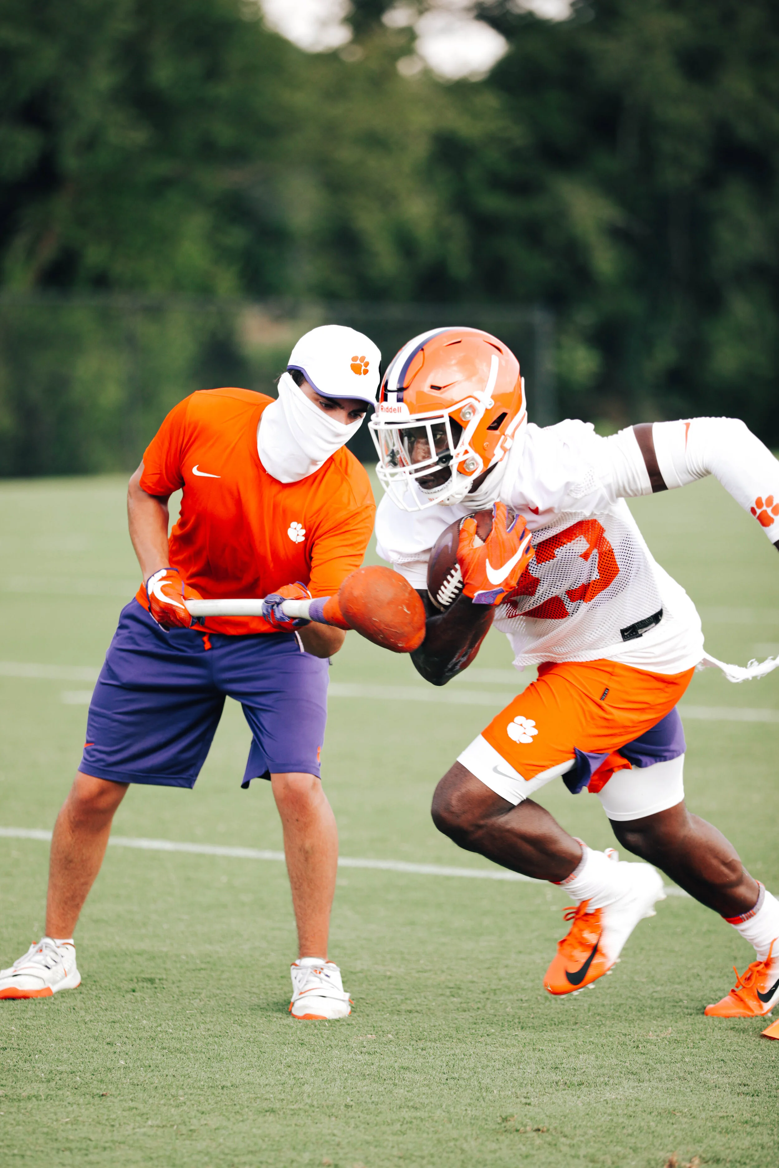 13_080720_FB_FallCamp_CG.jpg